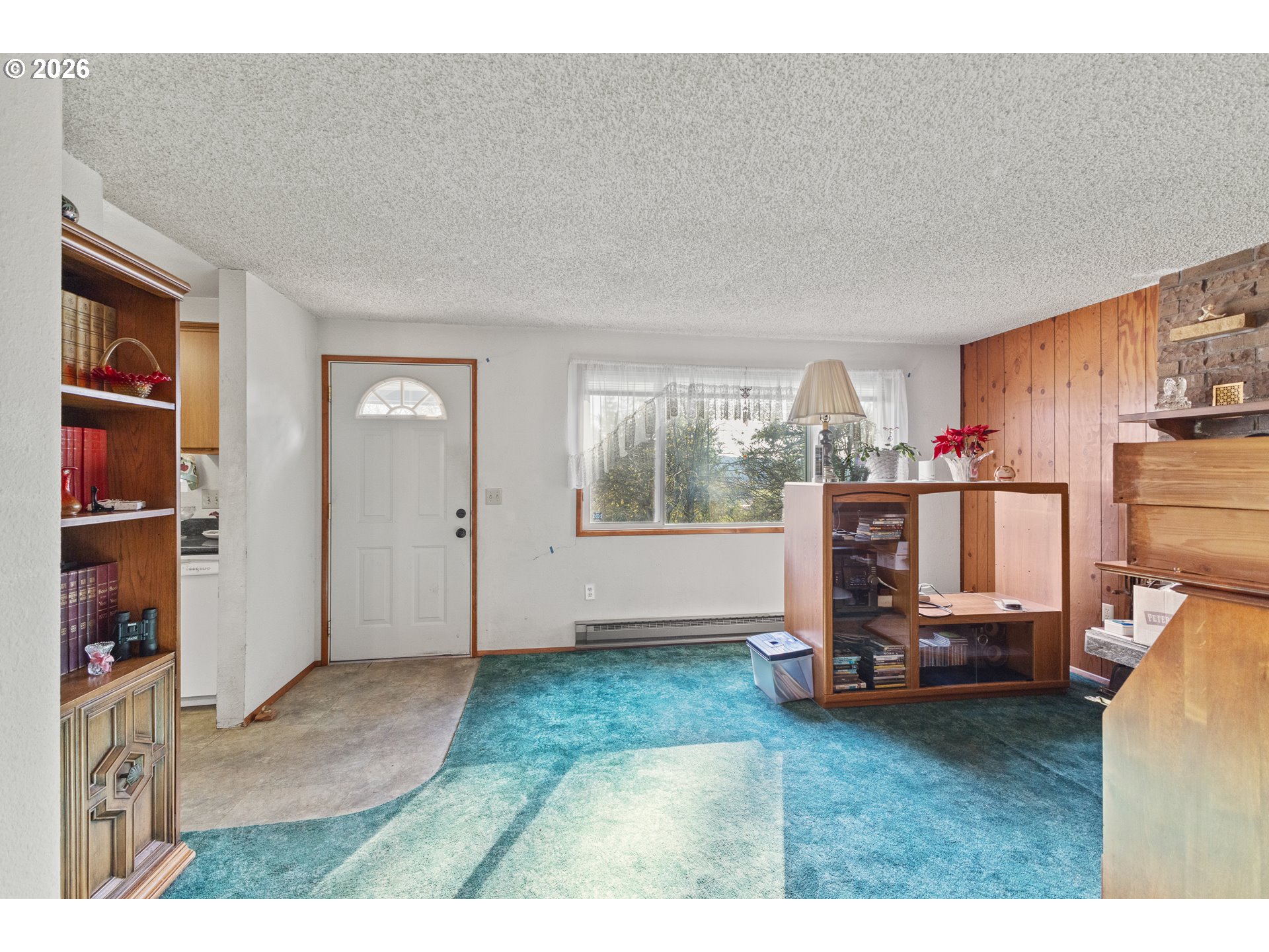 536 18th St Property Photo 11