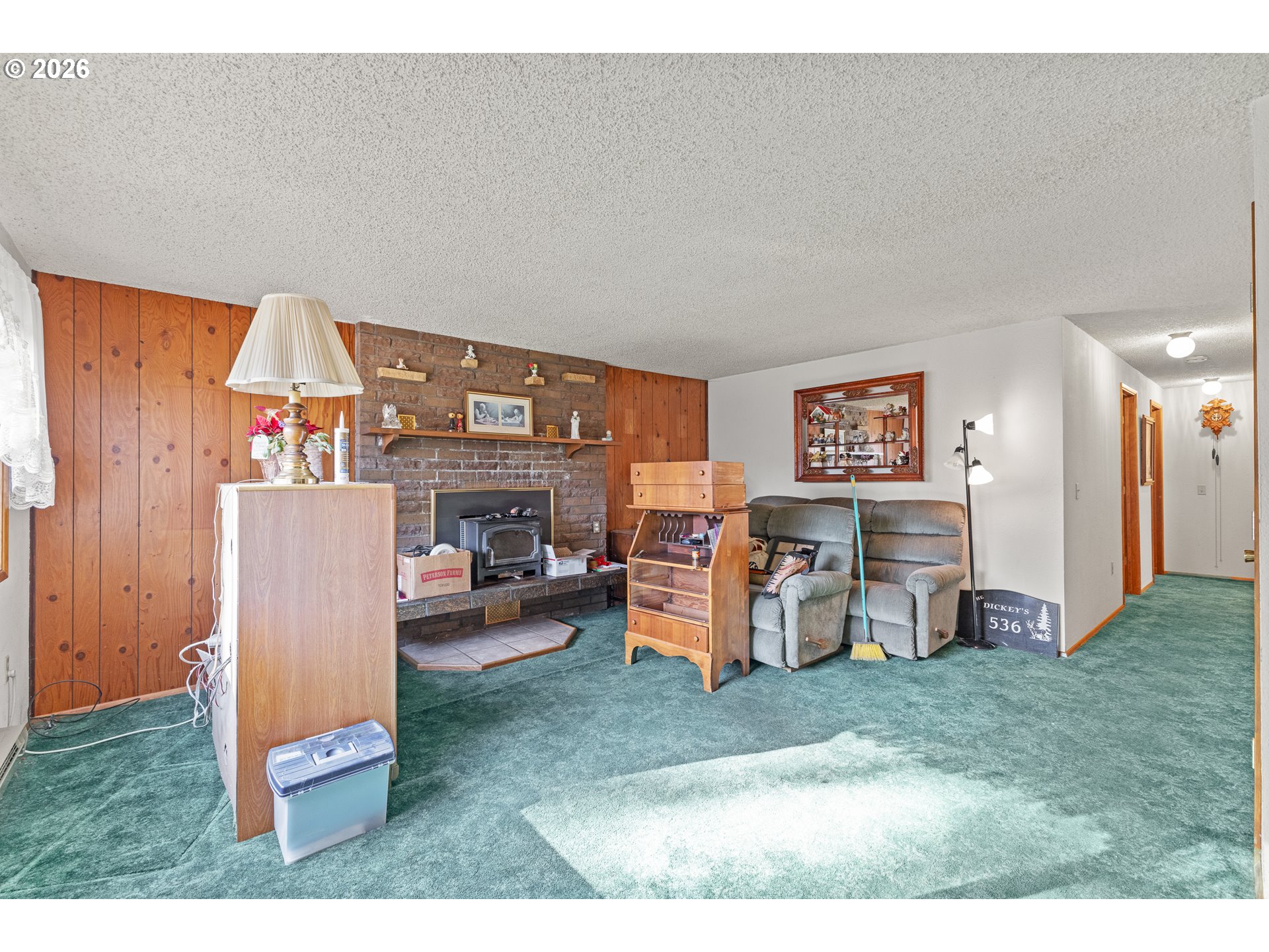 536 18th St Property Photo 12