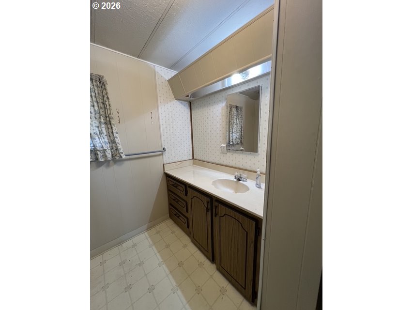 3572 Turner Rd Se Property Photo 4
