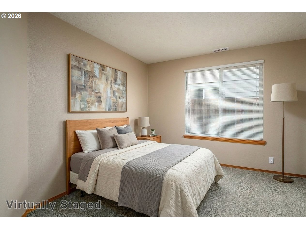 765 4th Ave Property Photo 14