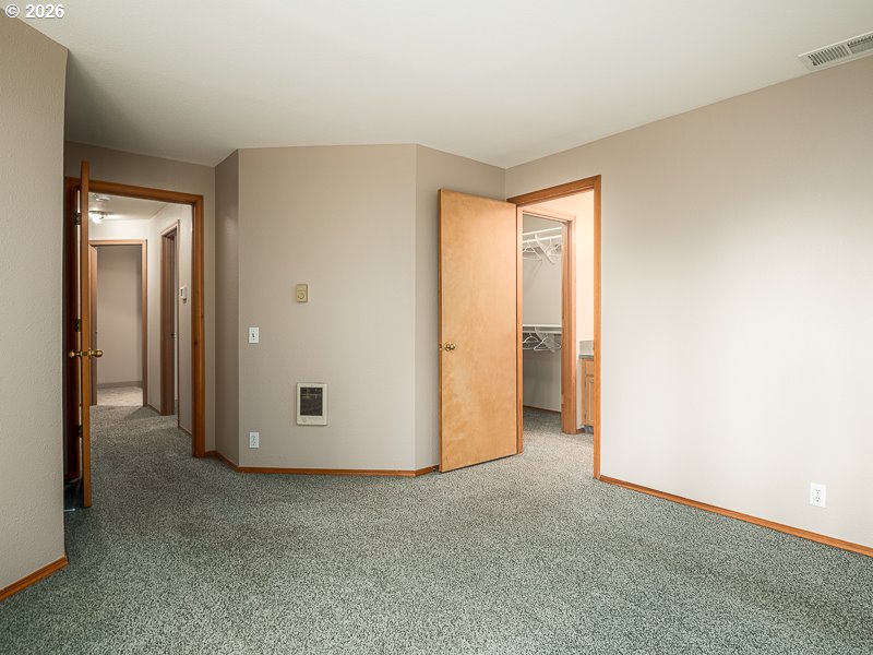 765 4th Ave Property Photo 20