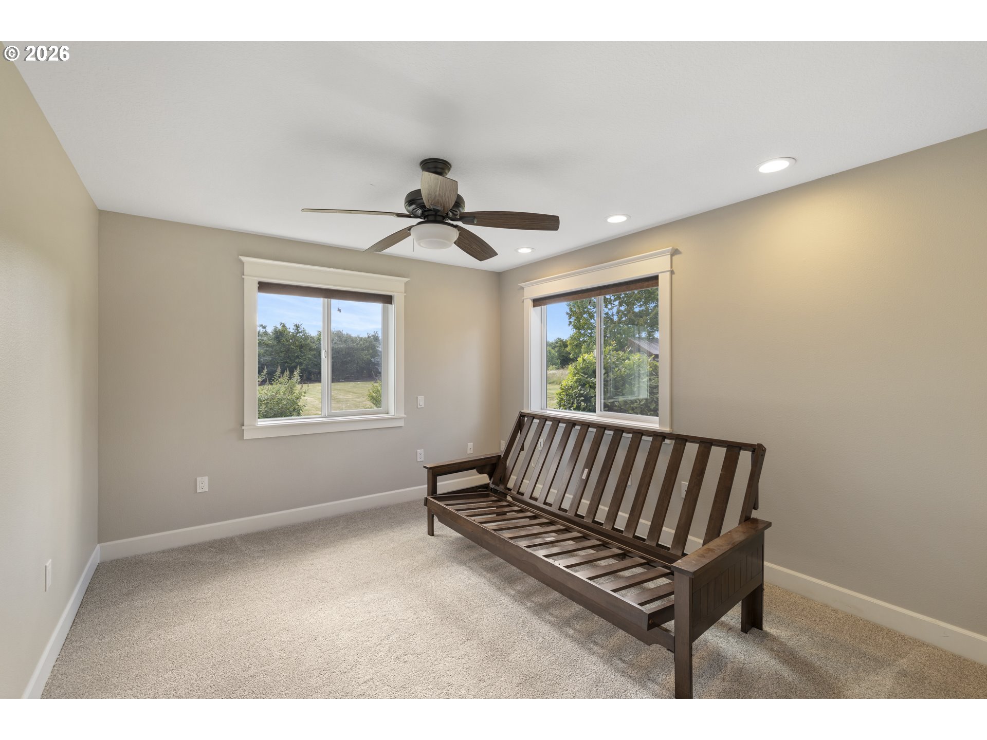 2043 Ne Chehalem Dr Property Photo 27
