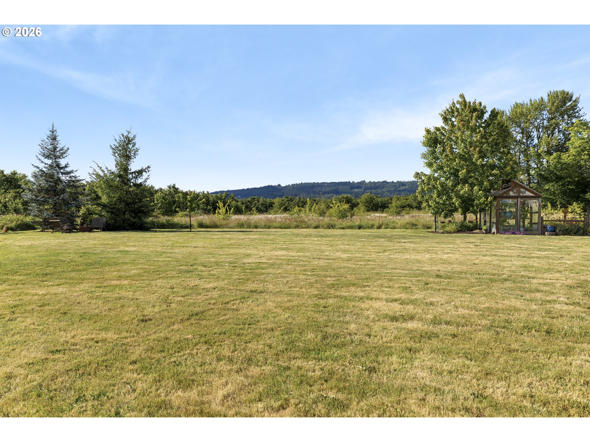 2043 Ne Chehalem Dr Property Photo 38