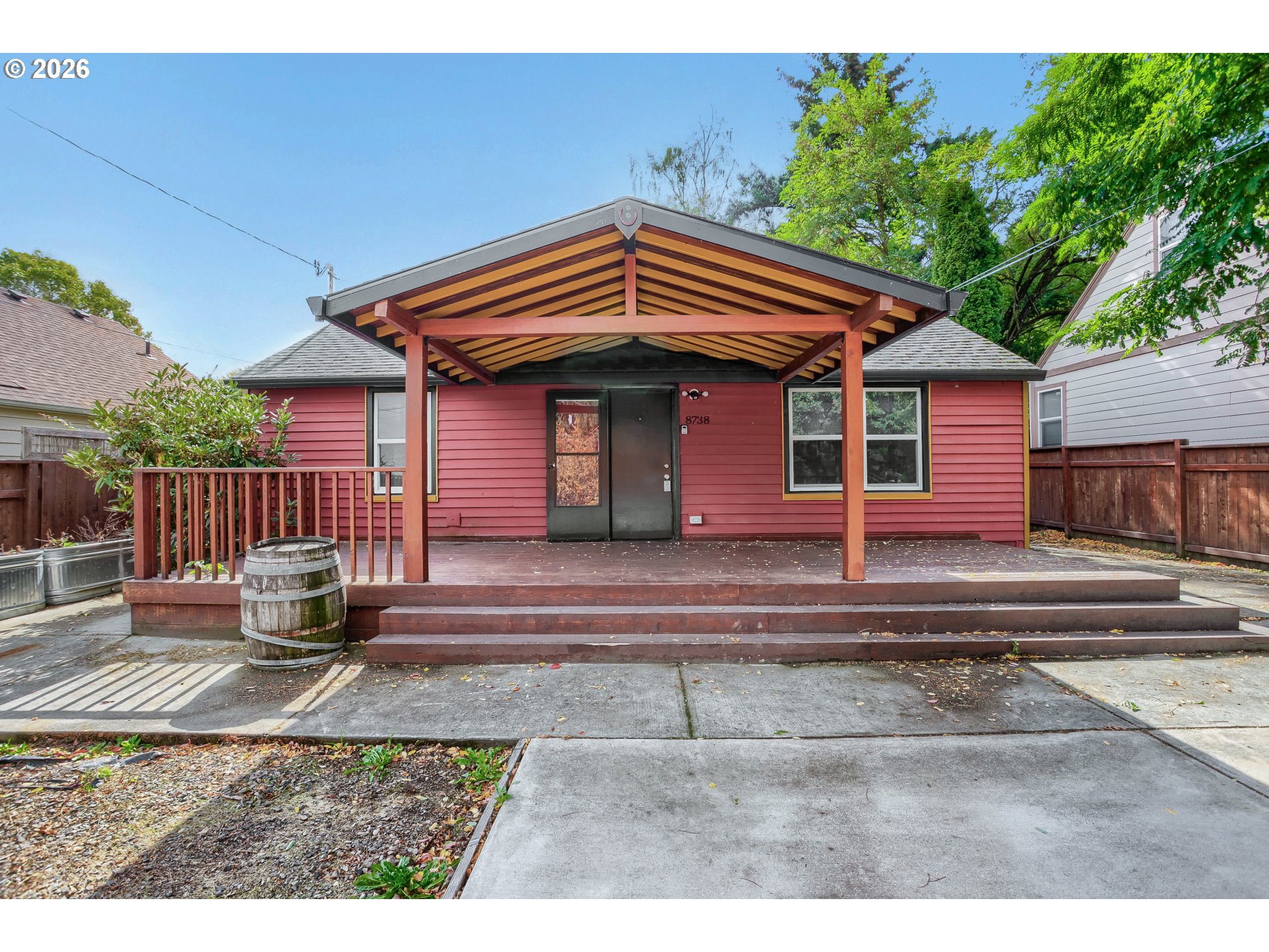 8738 NE HUMBOLDT ST Property Photo 1