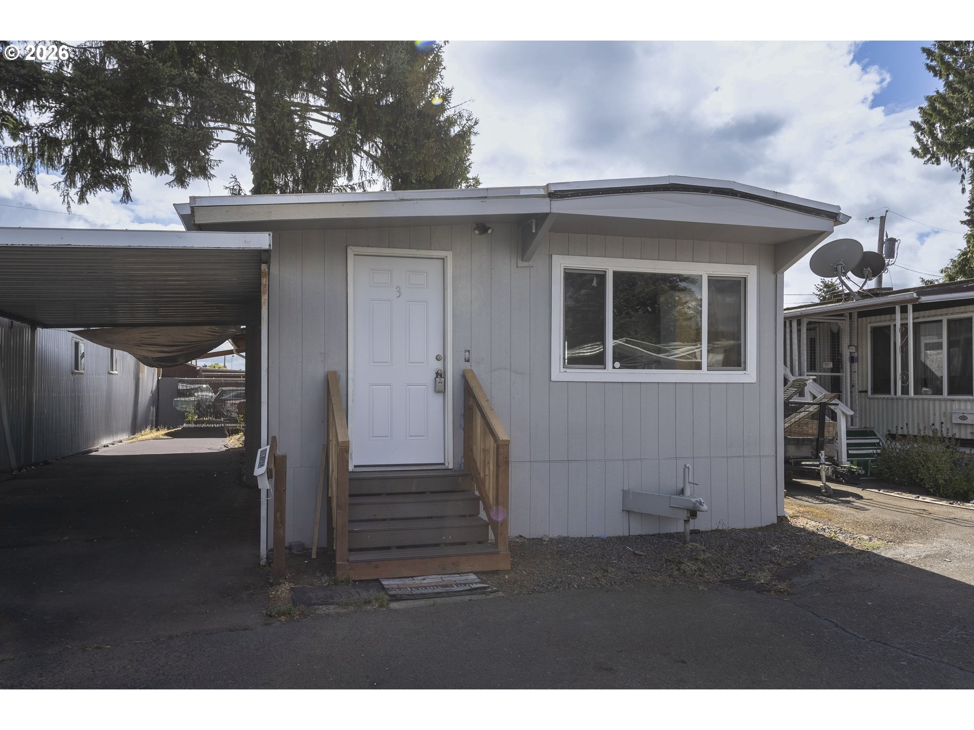 316 Sw Baseline St 3 Property Photo 1