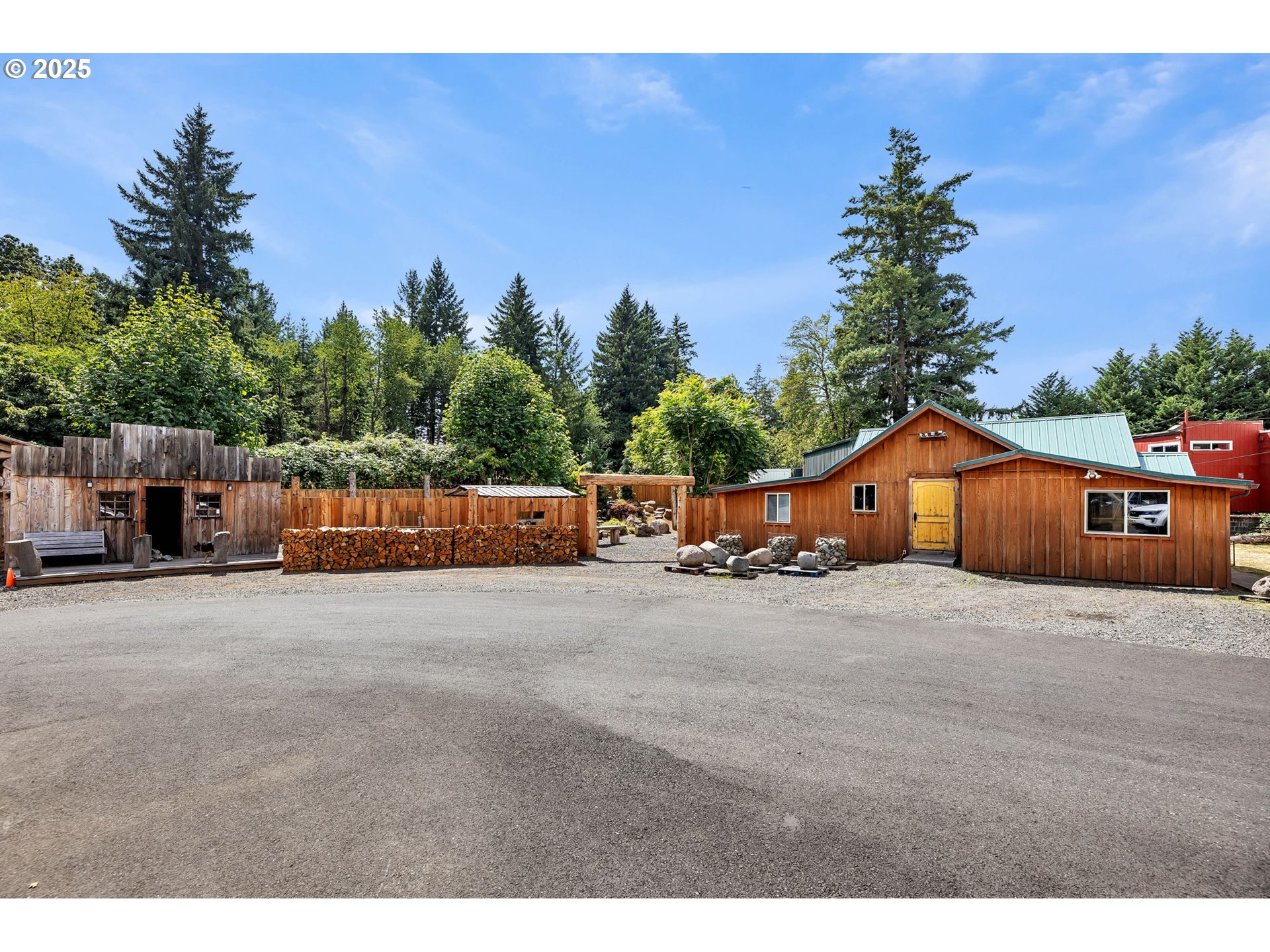 740 E St Property Photo 1