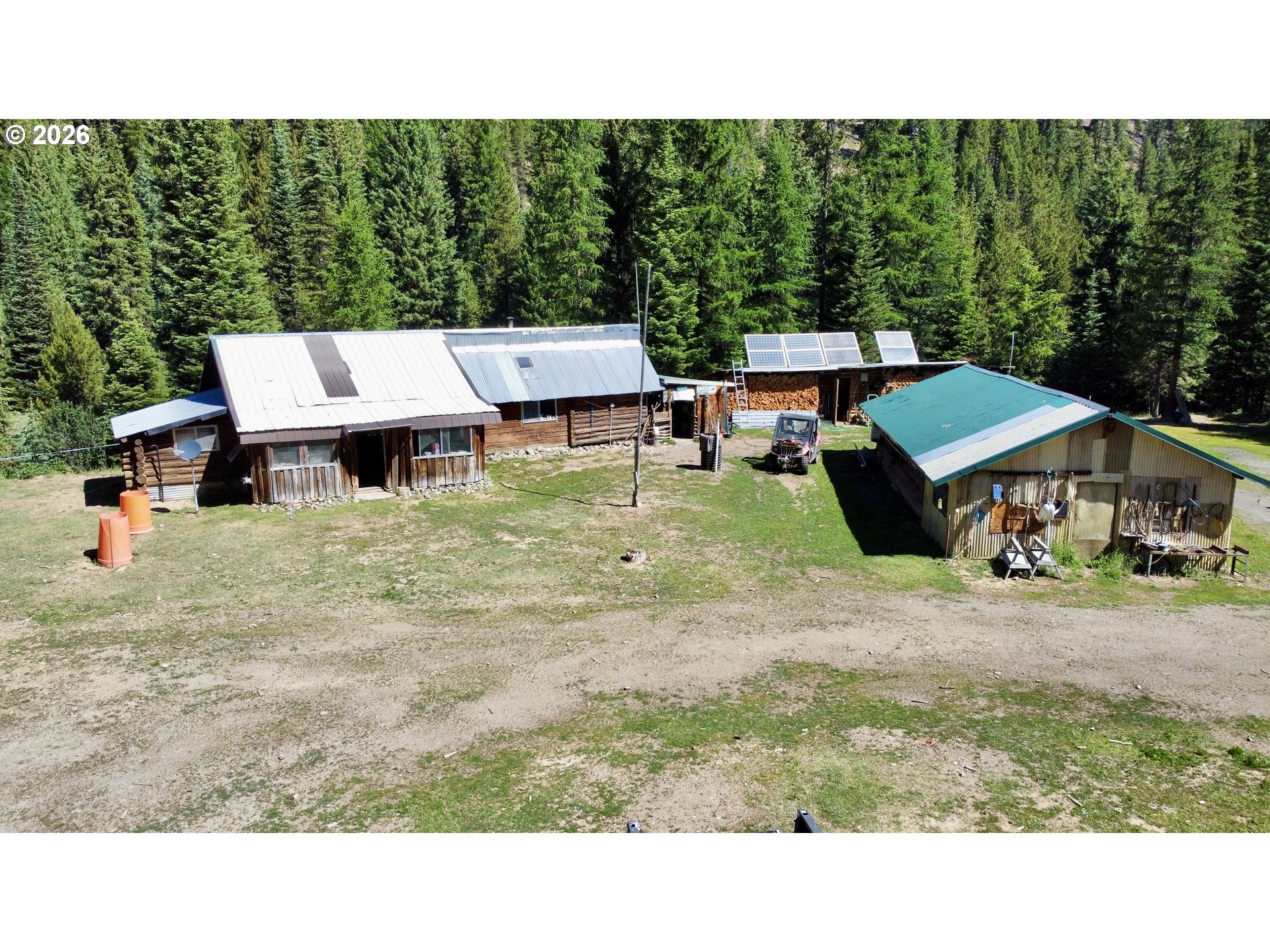 42000 Clear Creek Rd Property Photo 1
