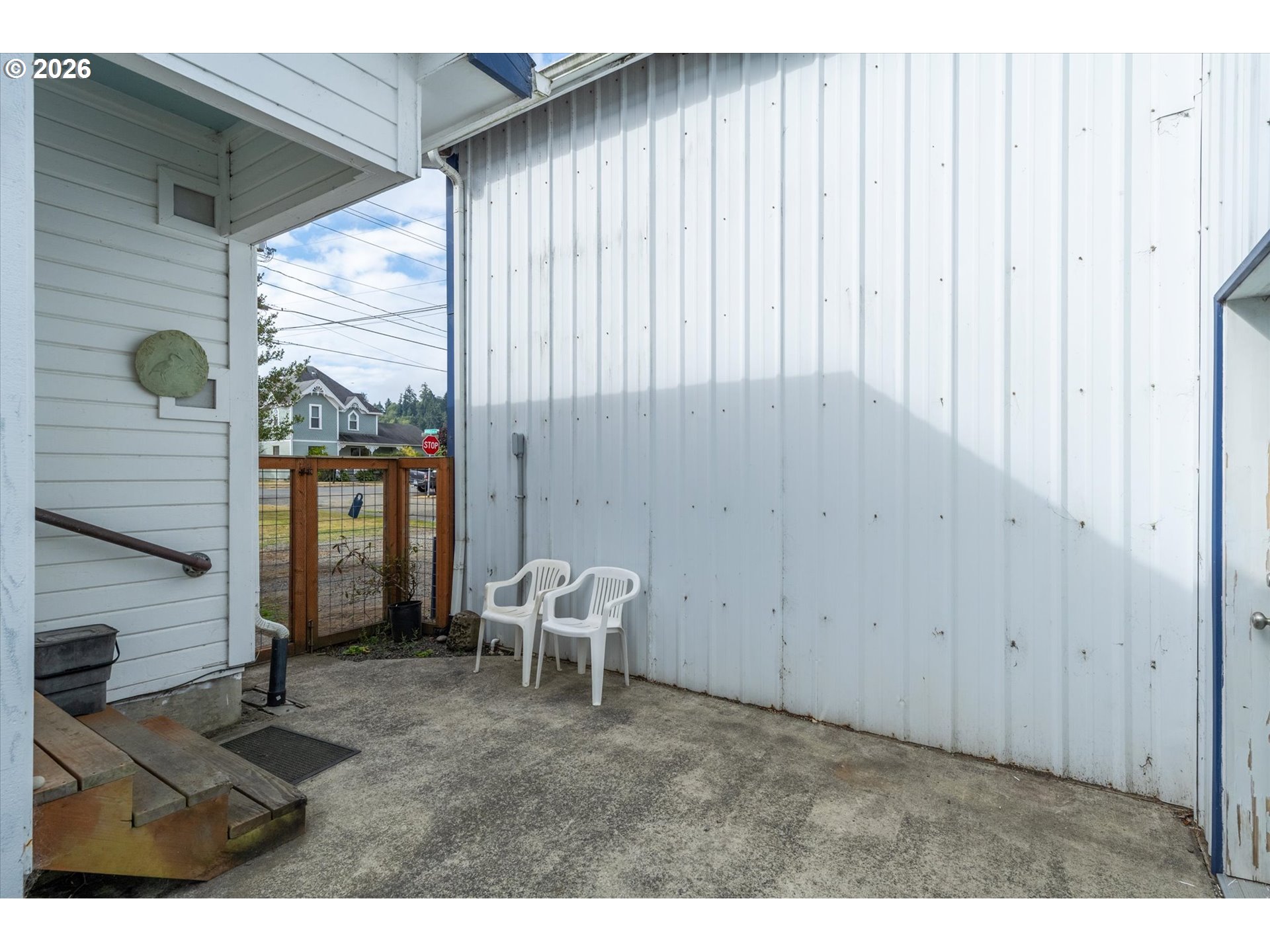 304 Spruce St Property Photo 34