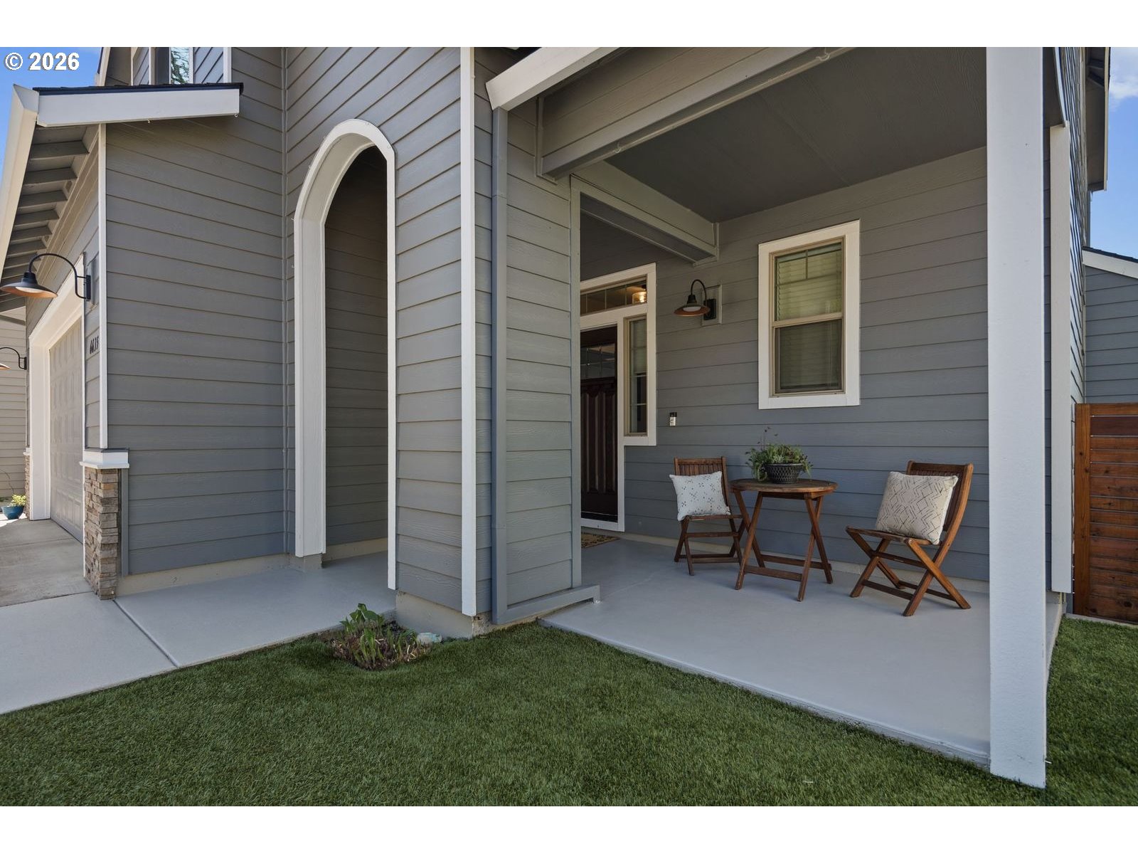 6635 Larissa Ln Property Photo 3
