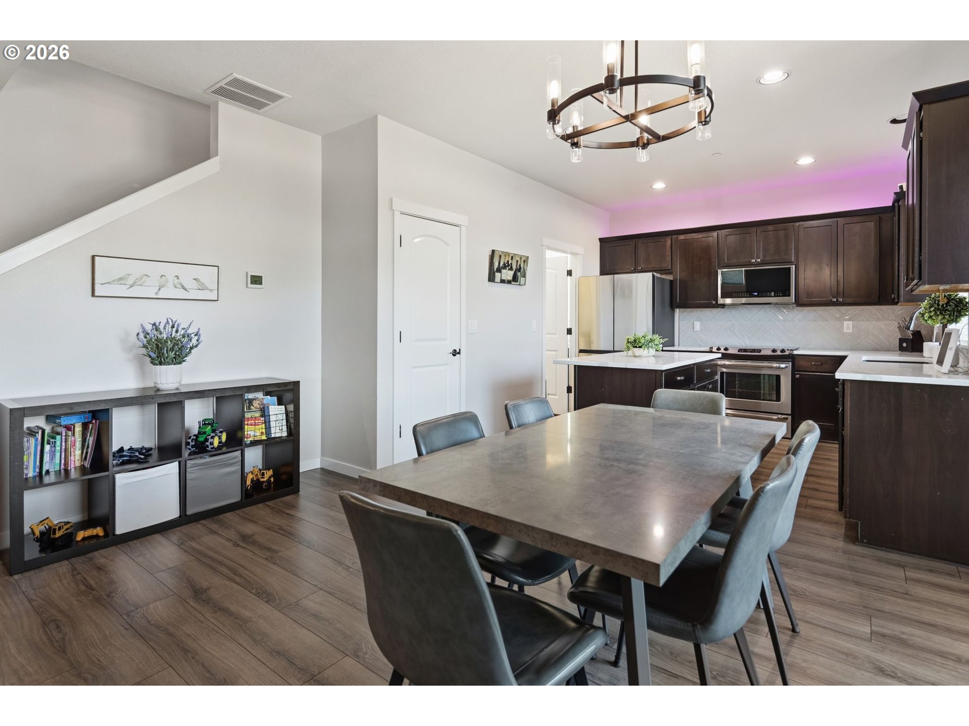 6635 Larissa Ln Property Photo 14