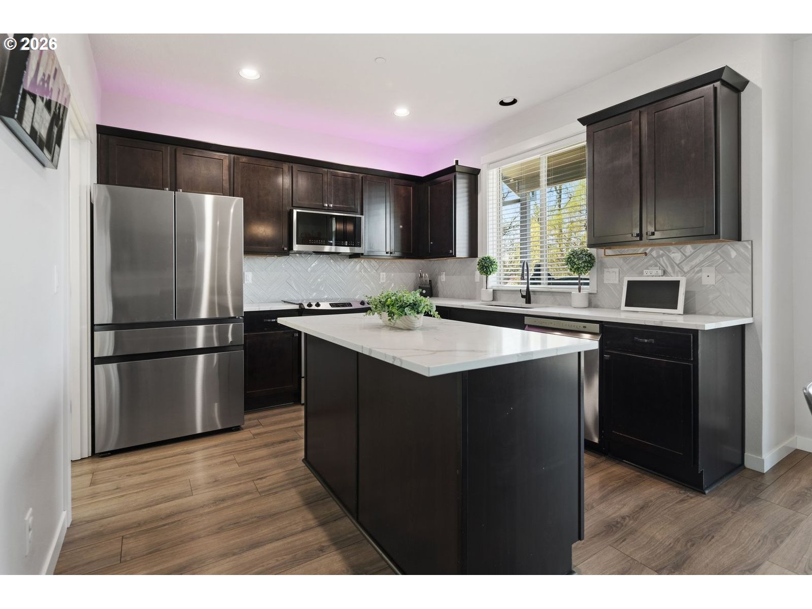 6635 Larissa Ln Property Photo 17