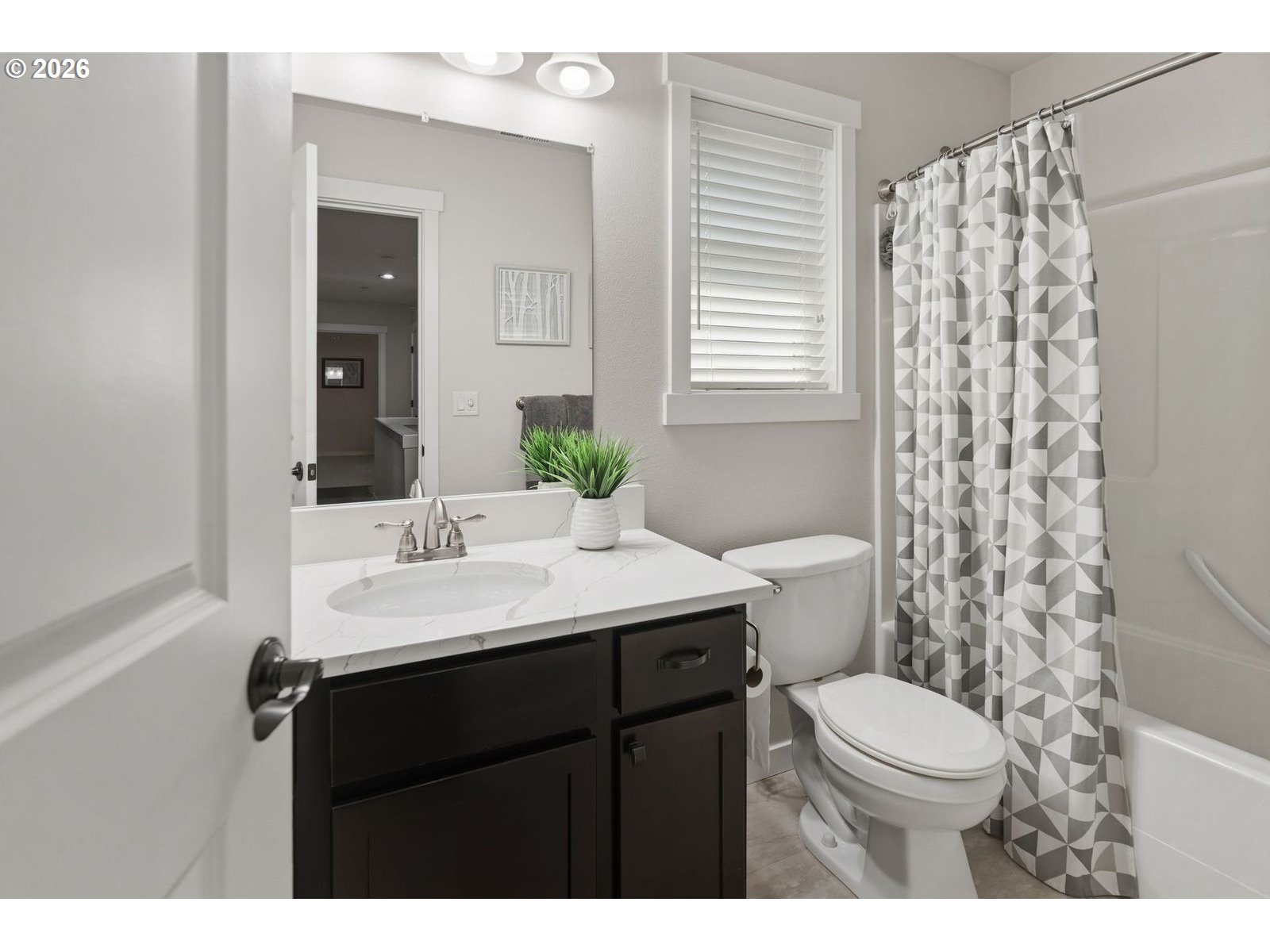 6635 Larissa Ln Property Photo 28