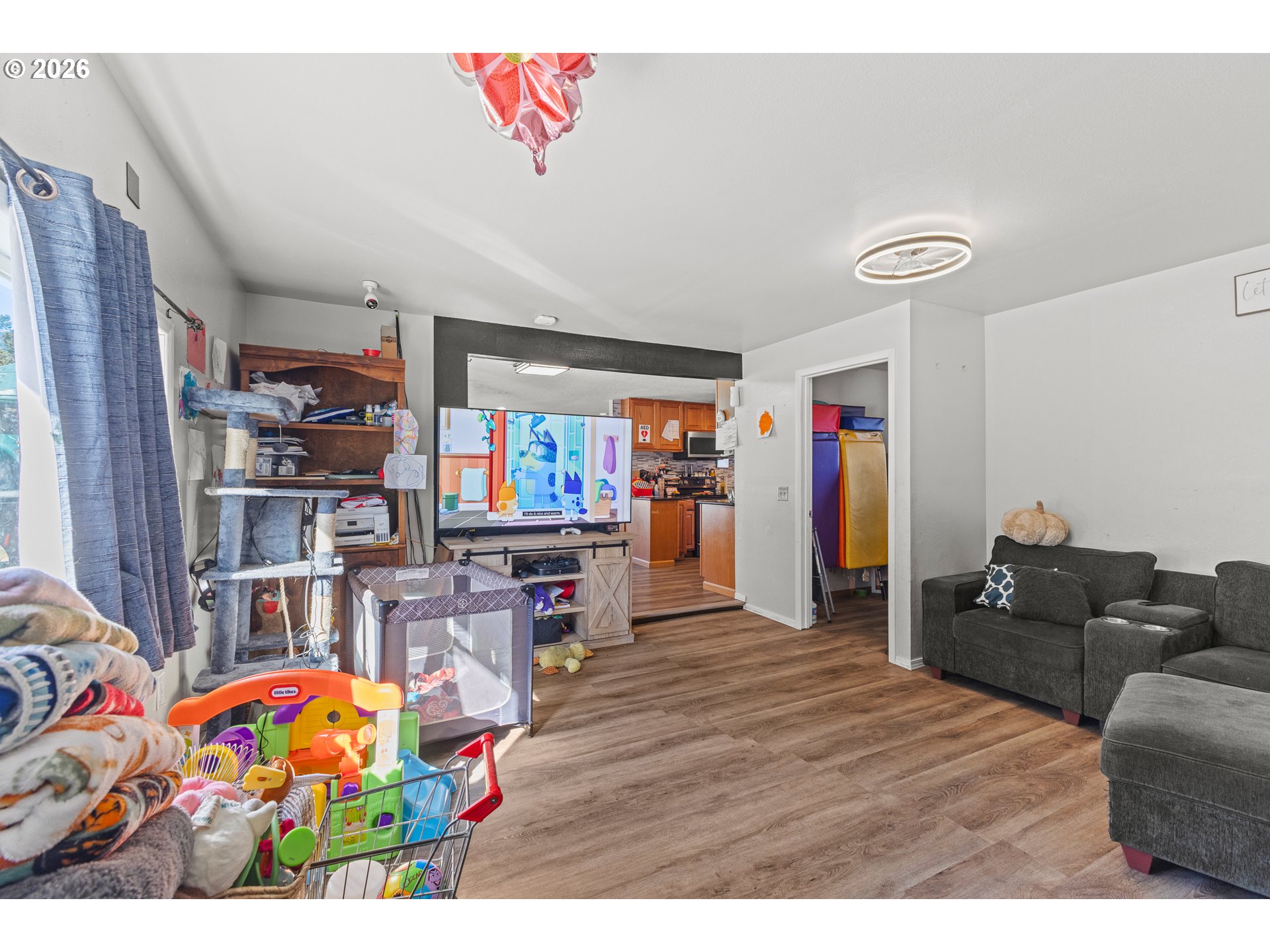 1617 Arthur St Property Photo 10