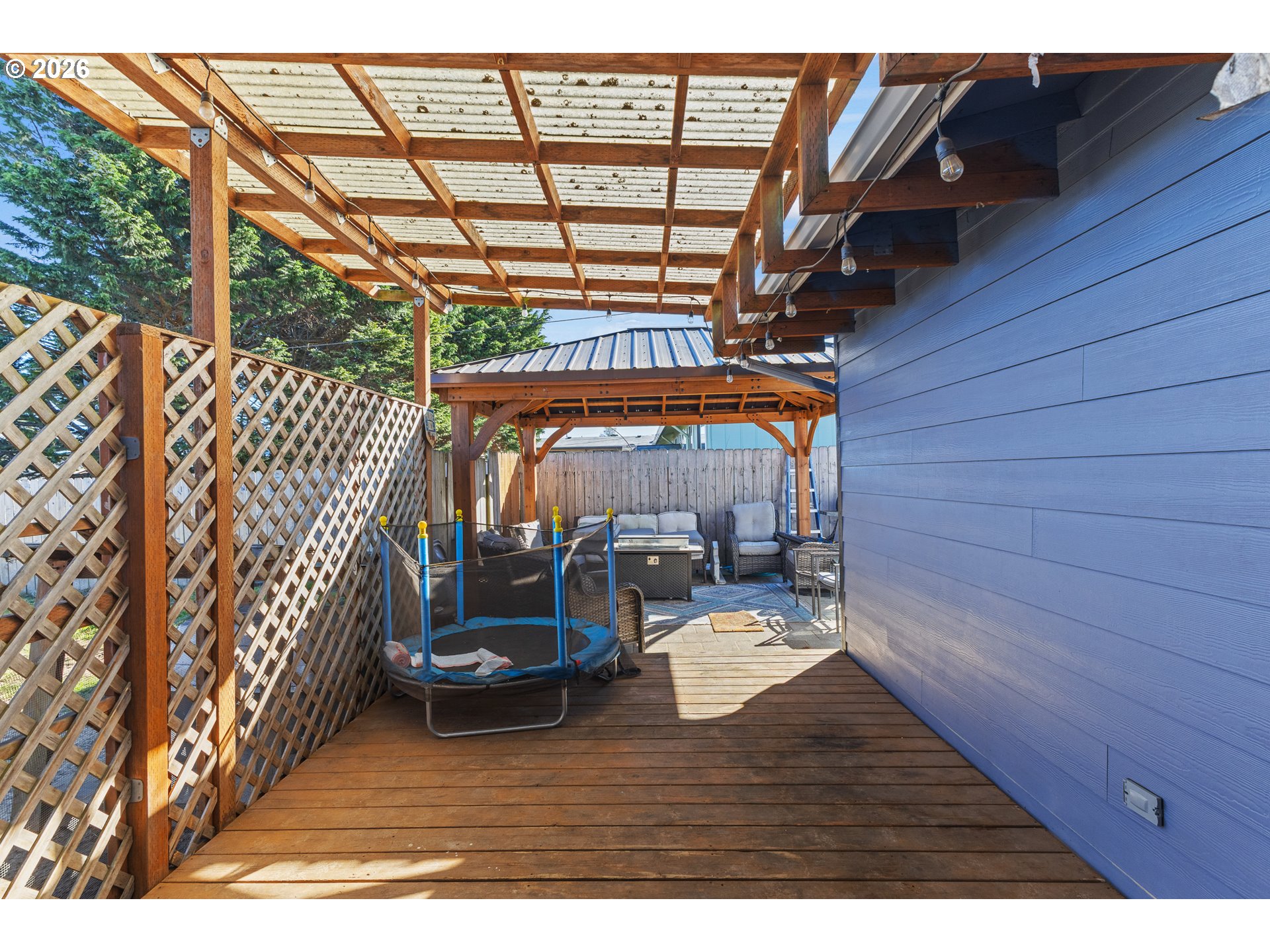 1617 Arthur St Property Photo 32