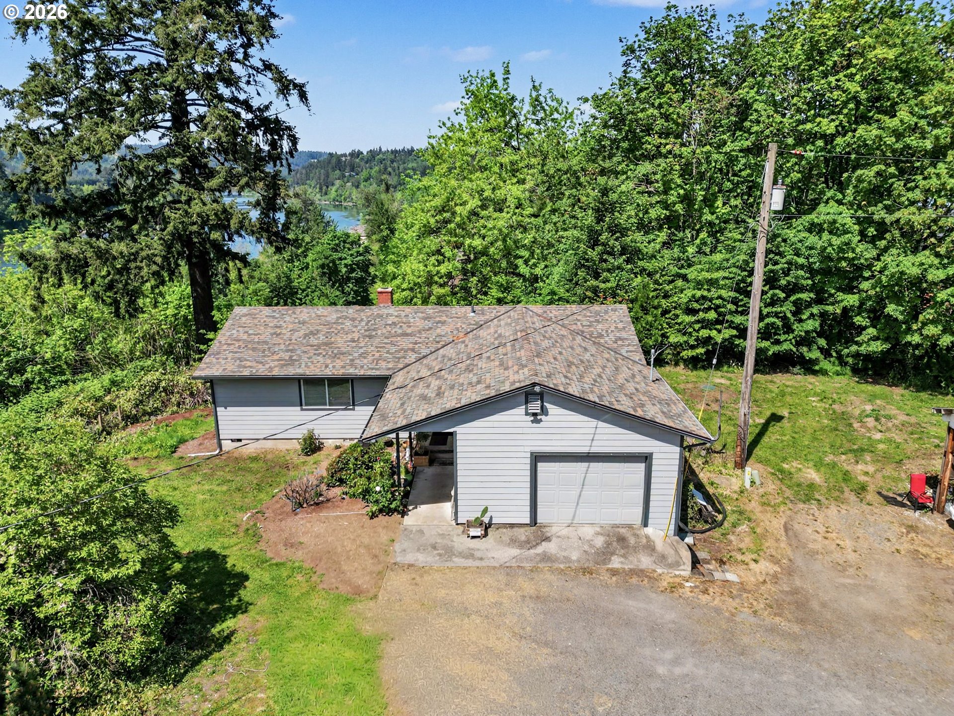 21951 S Hwy 99e Property Photo 1