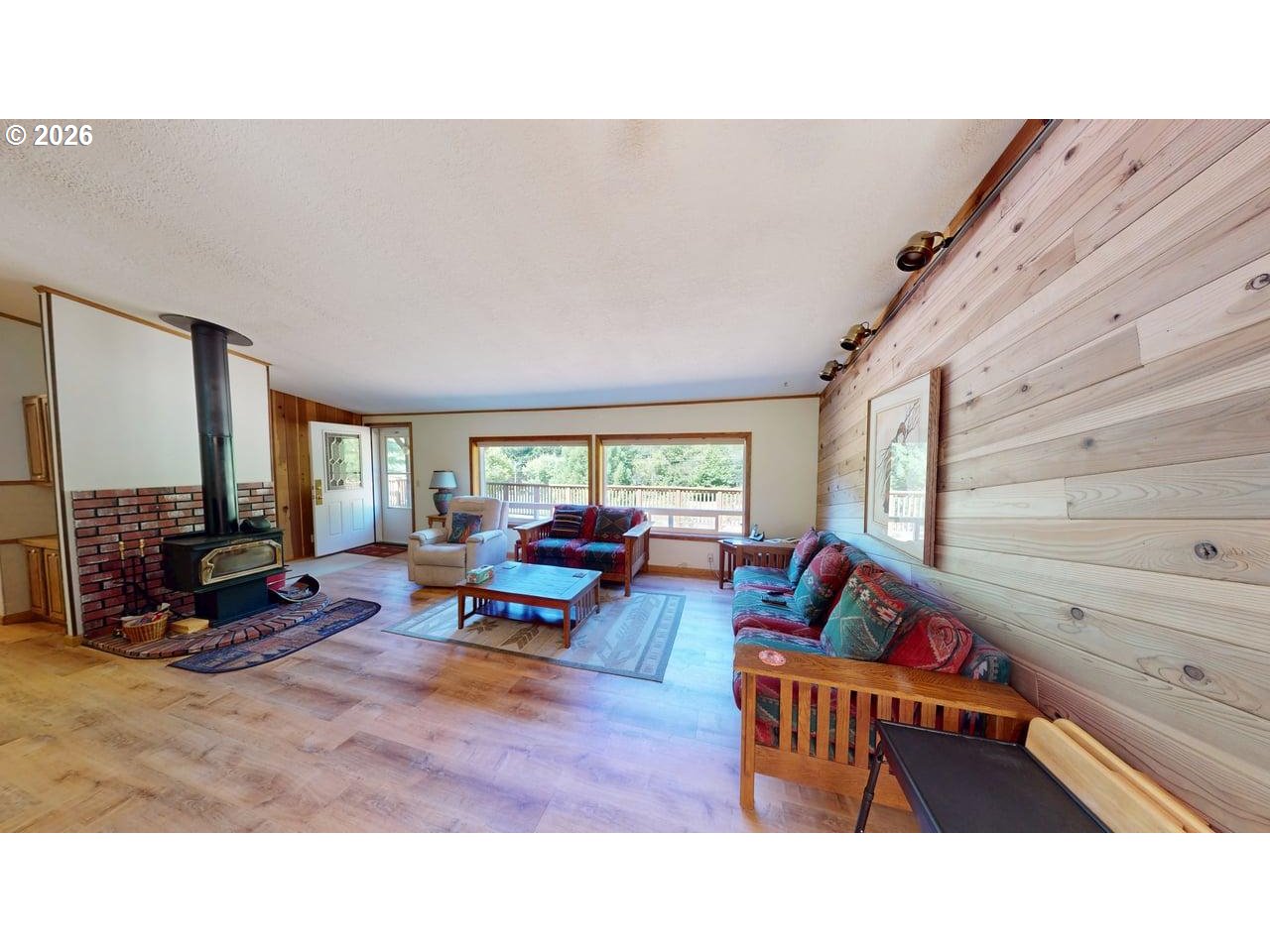 32051 Cedar Valley Rd Property Photo 5