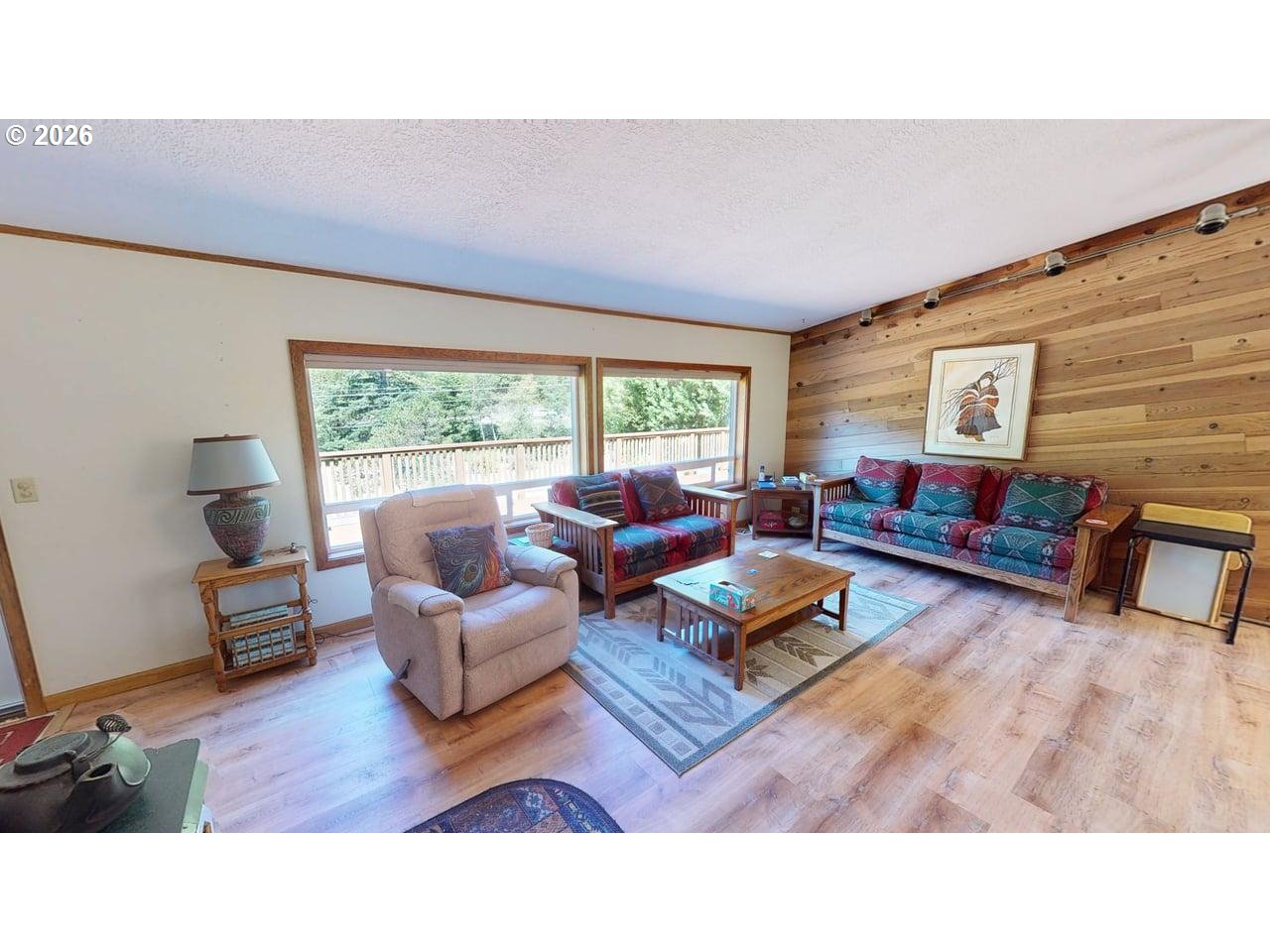 32051 Cedar Valley Rd Property Photo 7