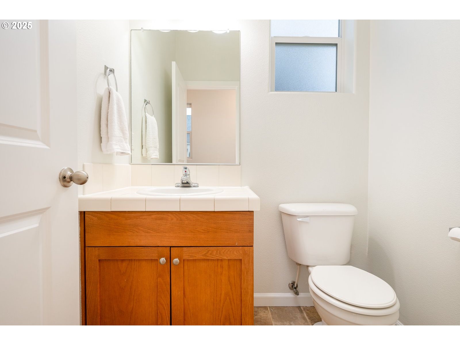 1113 W Powell Blvd Property Photo 14