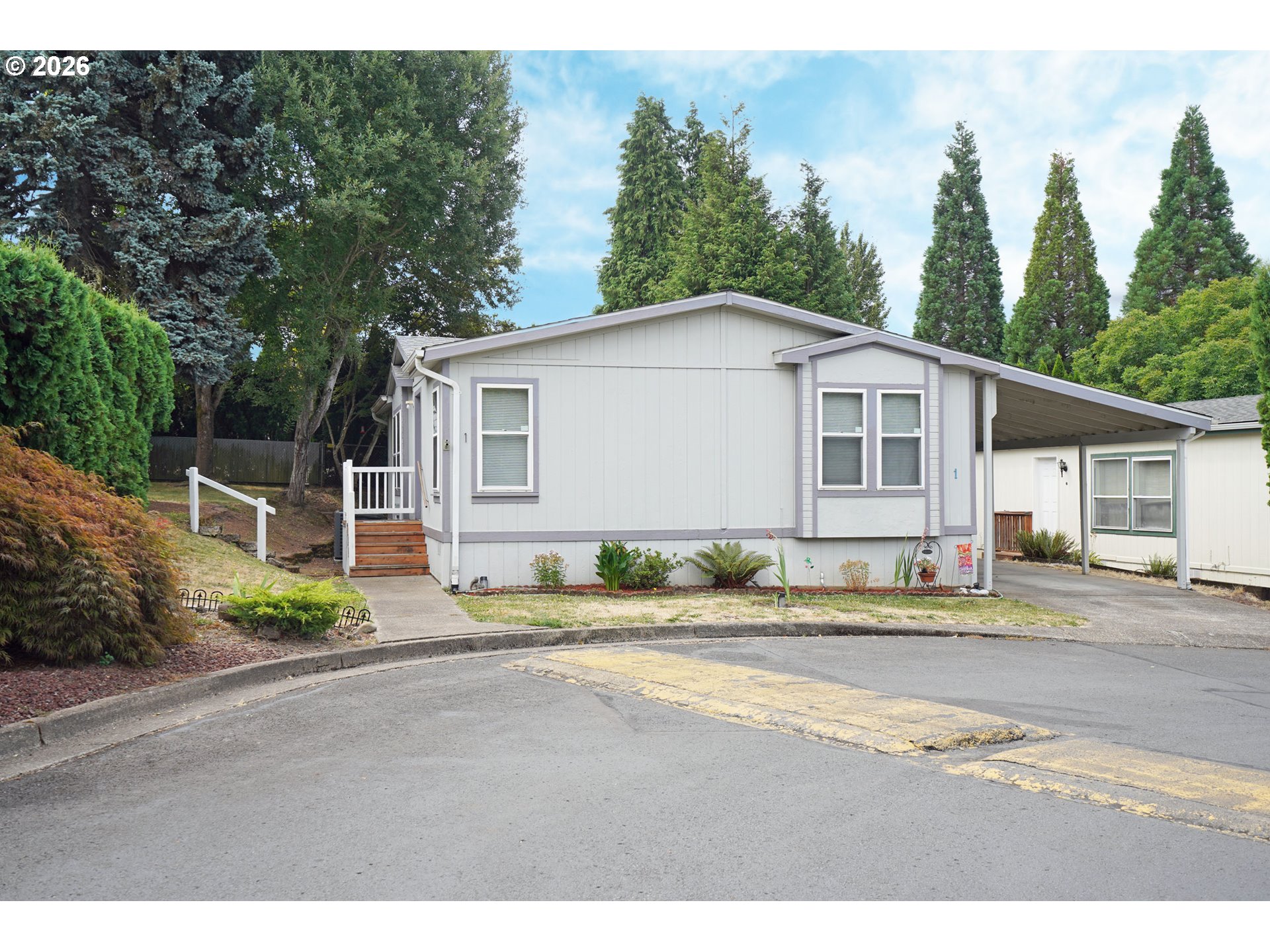 23077 SW MAIN ST #1