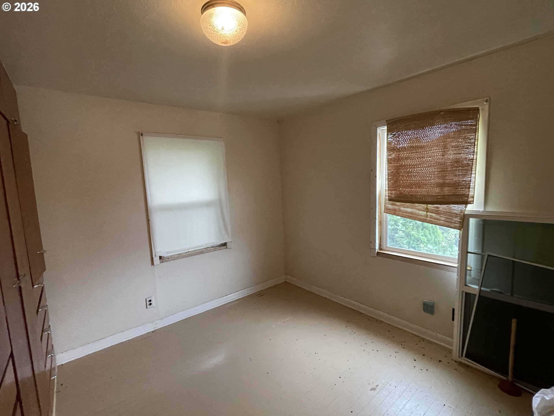160 N Gilmore St Property Photo 4