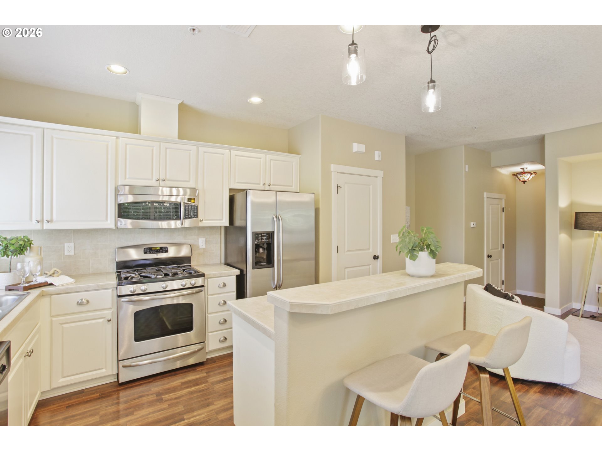 8656 Ne Delamere Way Property Photo 14