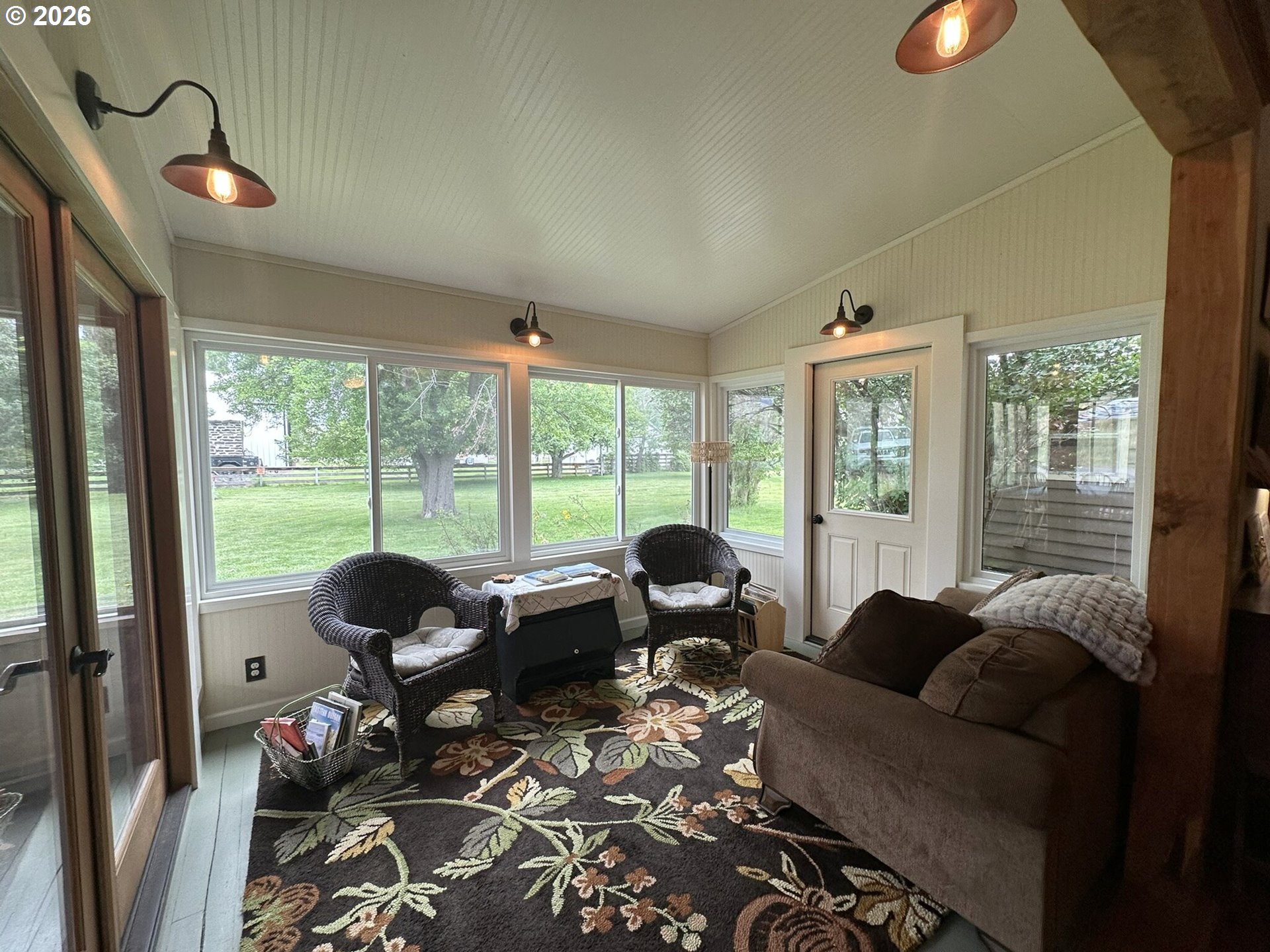 49130 Happy Valley Rd Property Photo 11