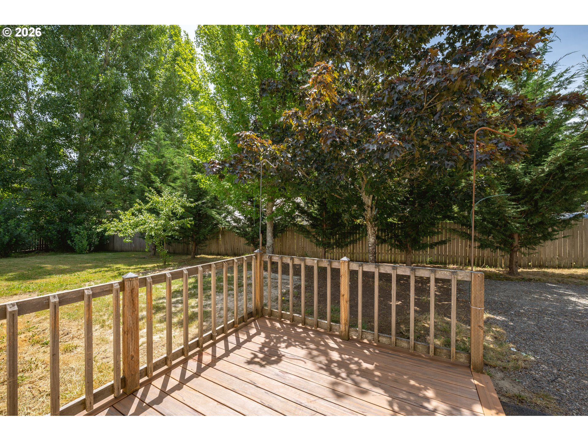 2225 Rogers Ln Property Photo 5