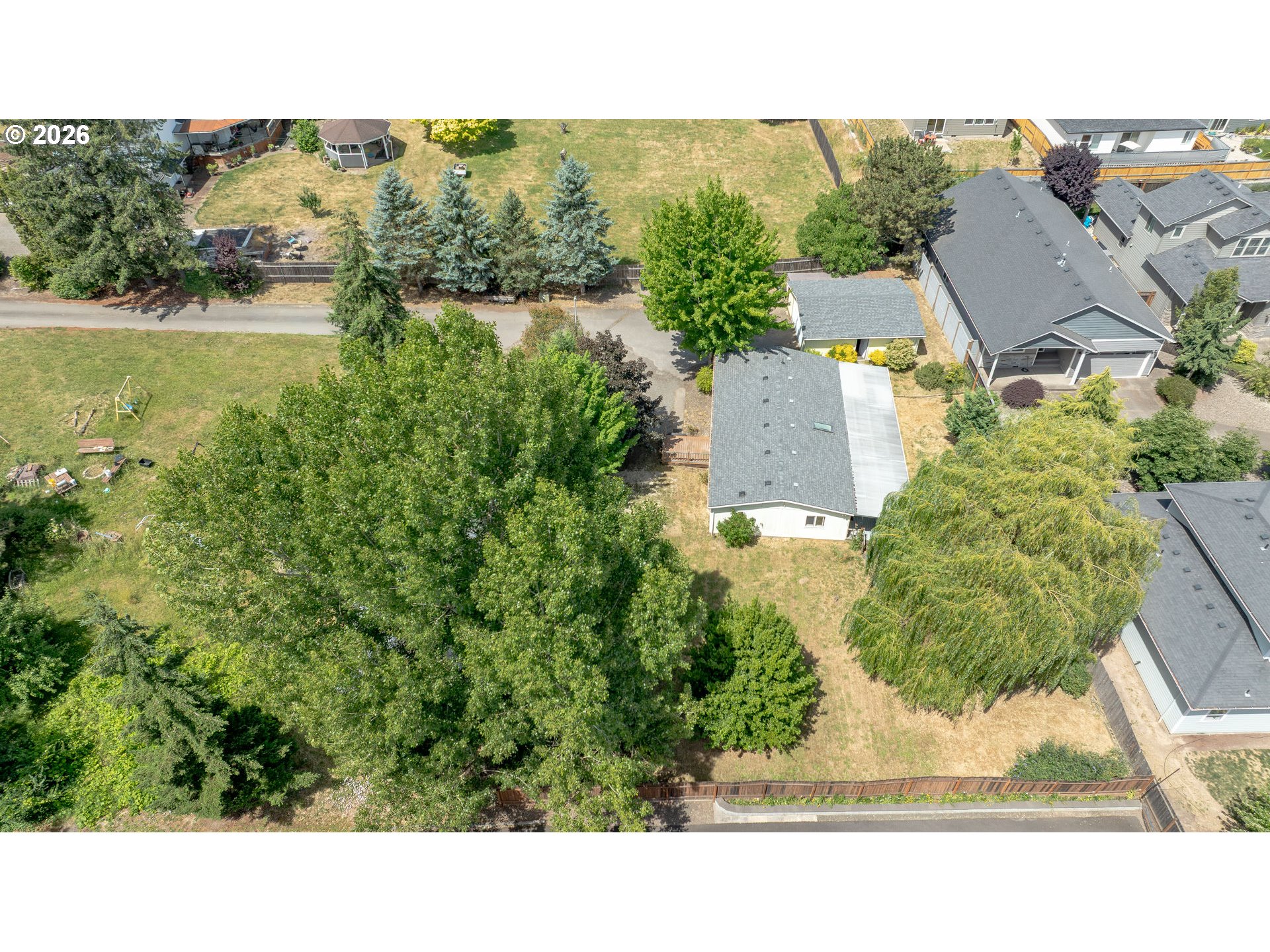 2225 Rogers Ln Property Photo 42
