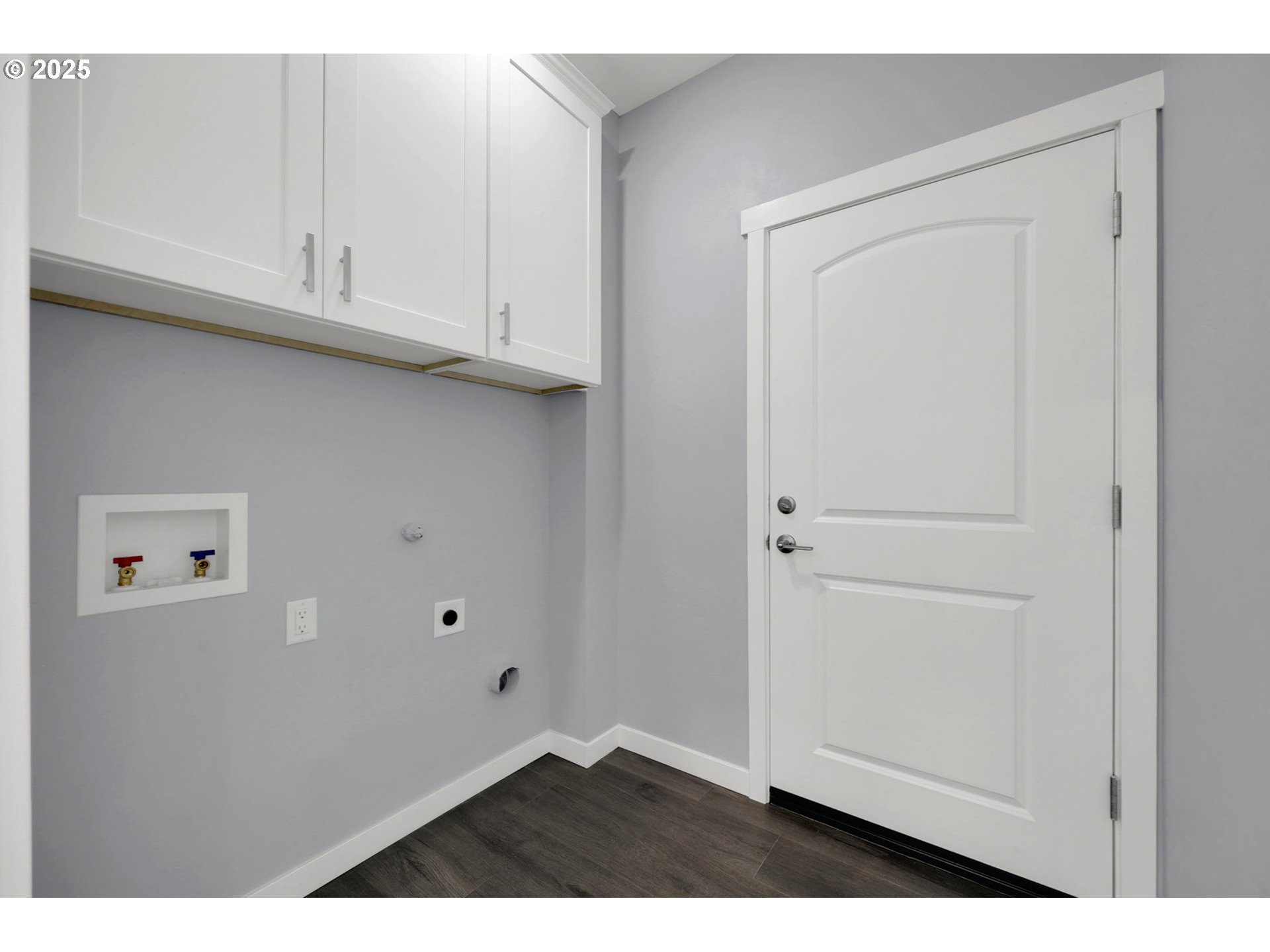 2132 Willona Dr Property Photo 21