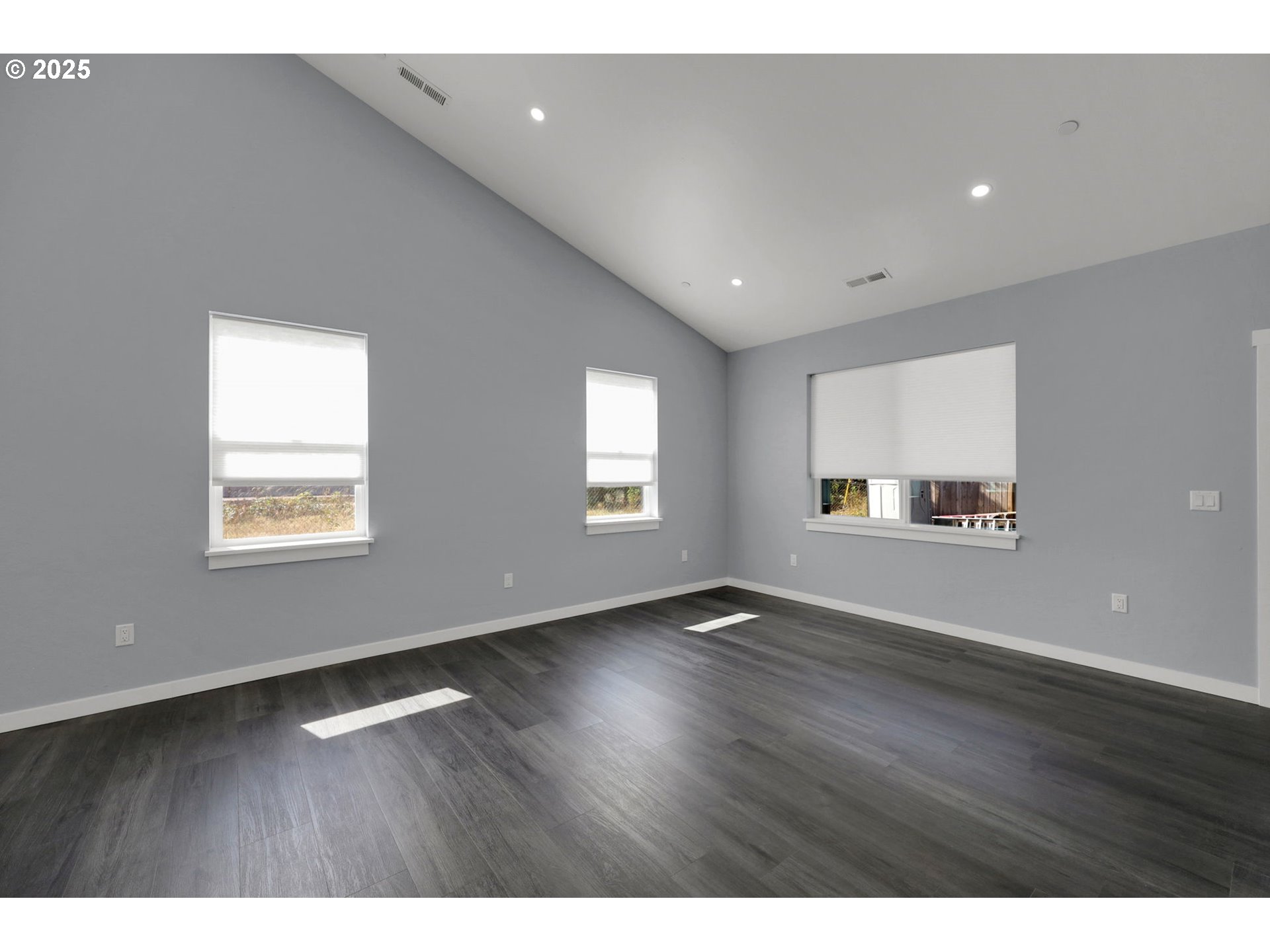 2132 Willona Dr Property Photo 43