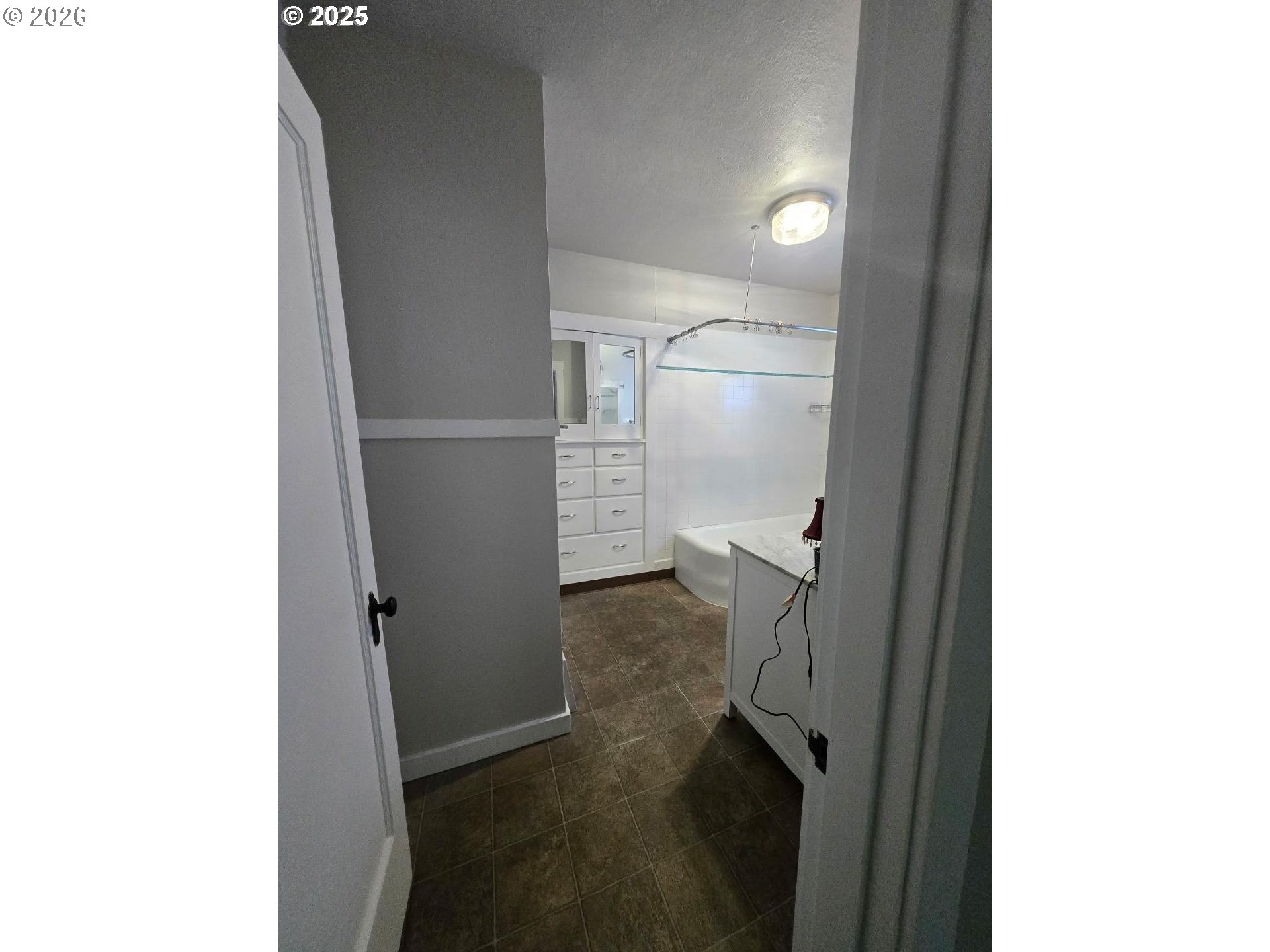 201 N Birch St Property Photo 19