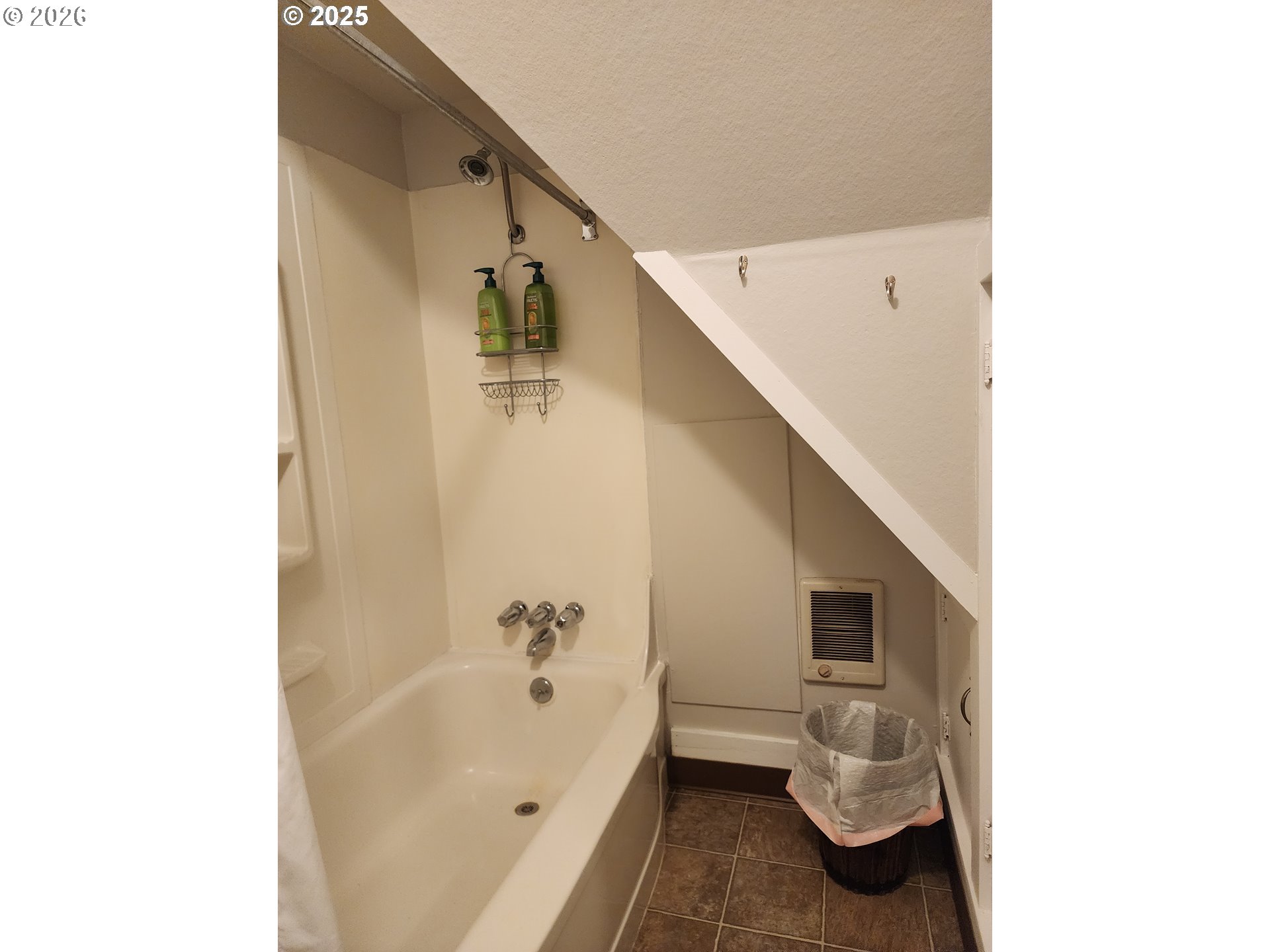 201 N Birch St Property Photo 36