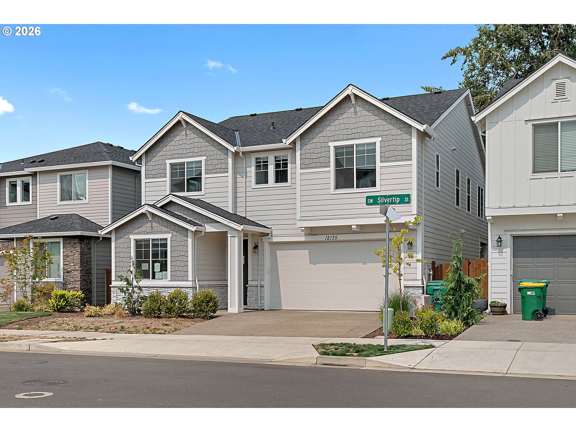 12135 Sw Silvertip St Property Photo 2