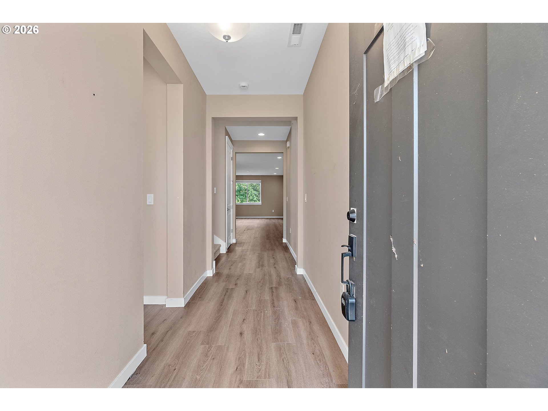 12135 Sw Silvertip St Property Photo 4