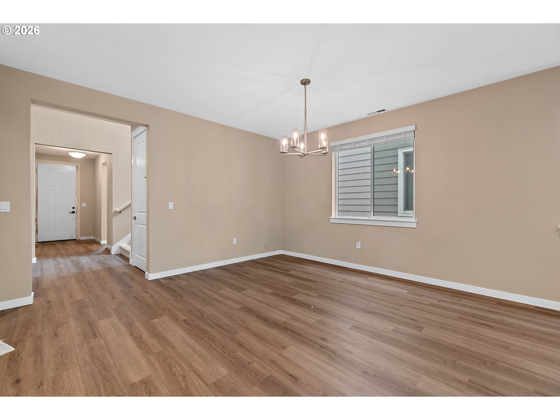 12135 Sw Silvertip St Property Photo 8