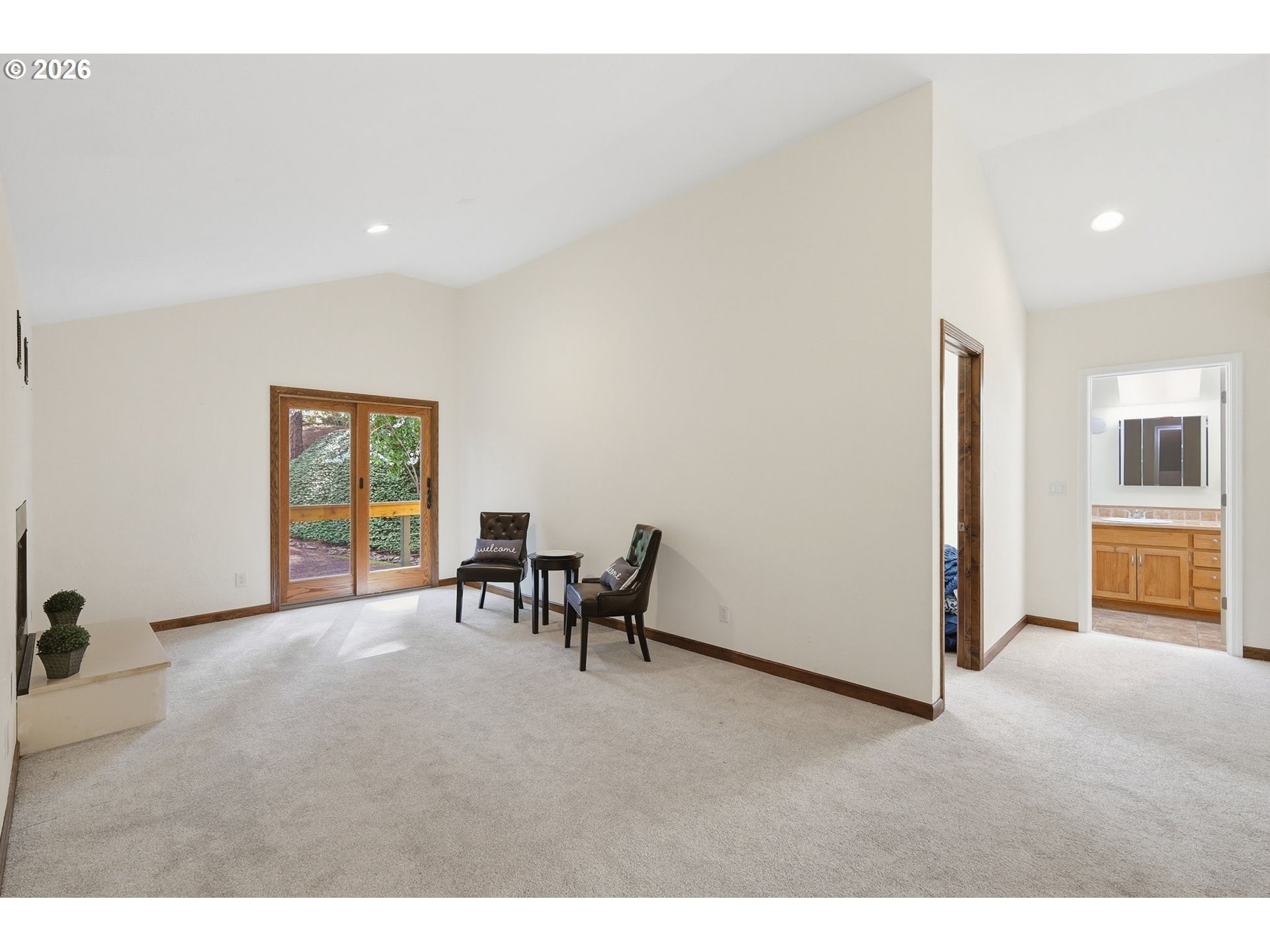 2804 Arline Way Property Photo 25