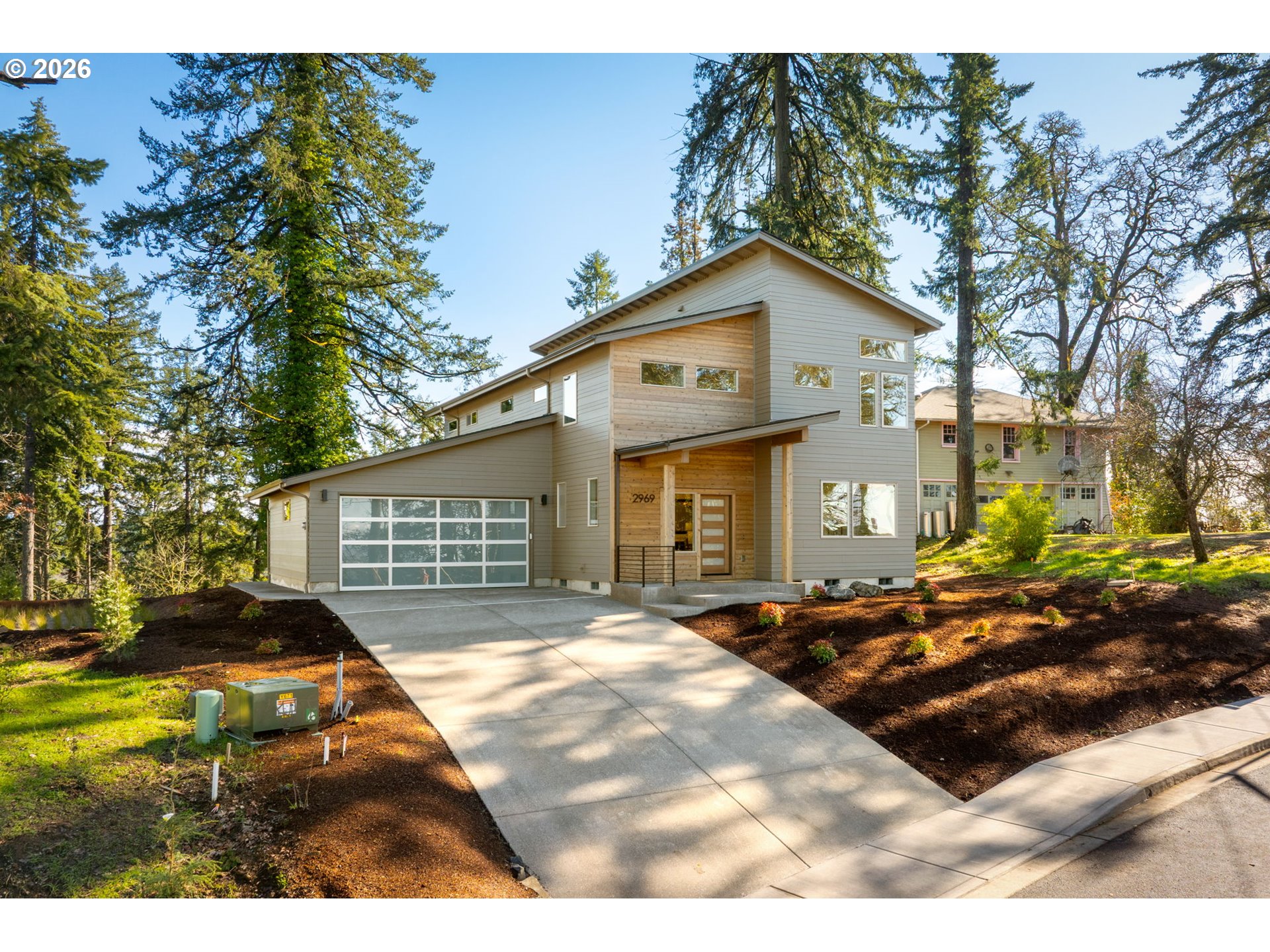 2969 CAPITAL DR Property Photo 1
