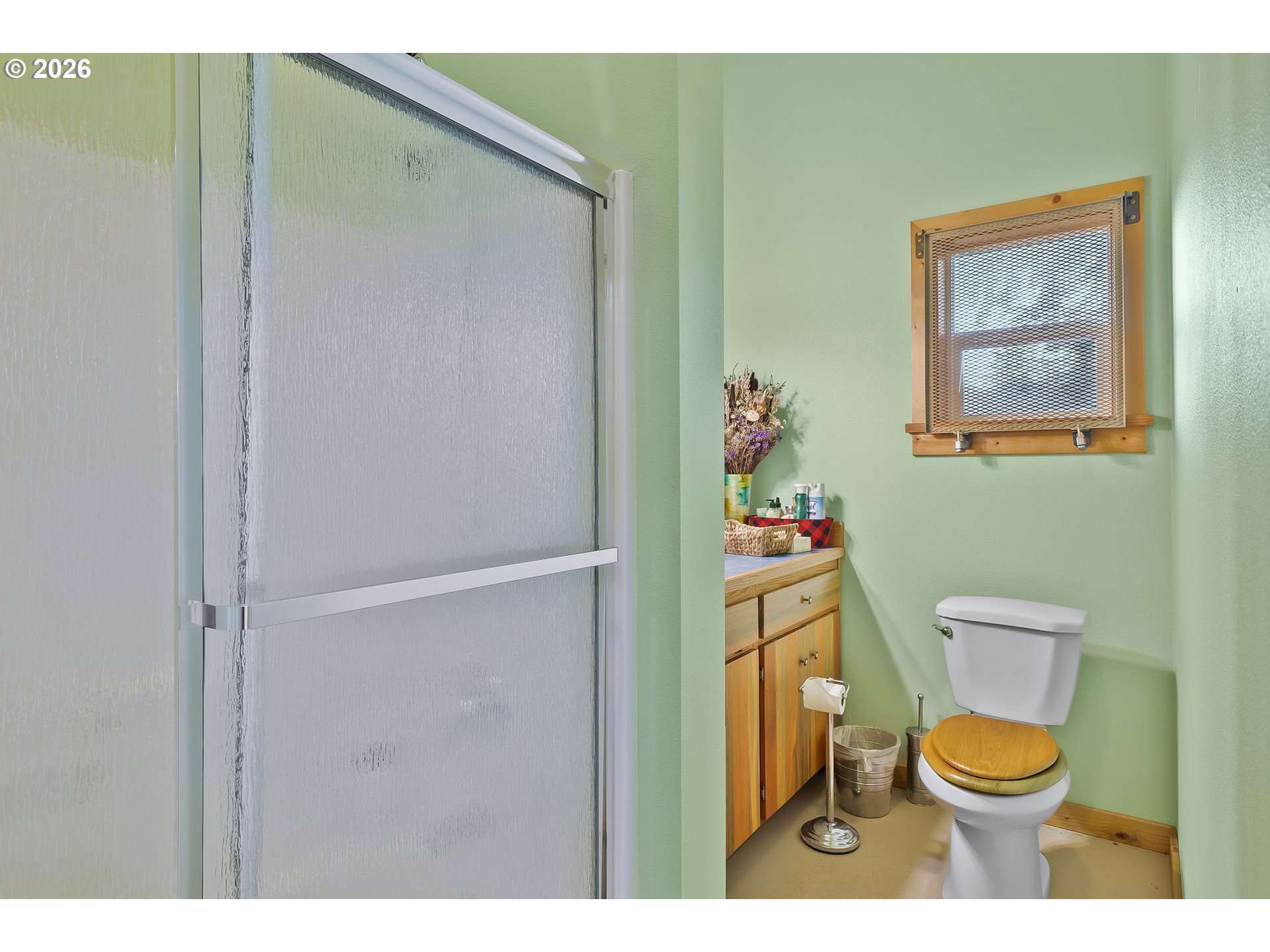 711 H Ave Property Photo 32