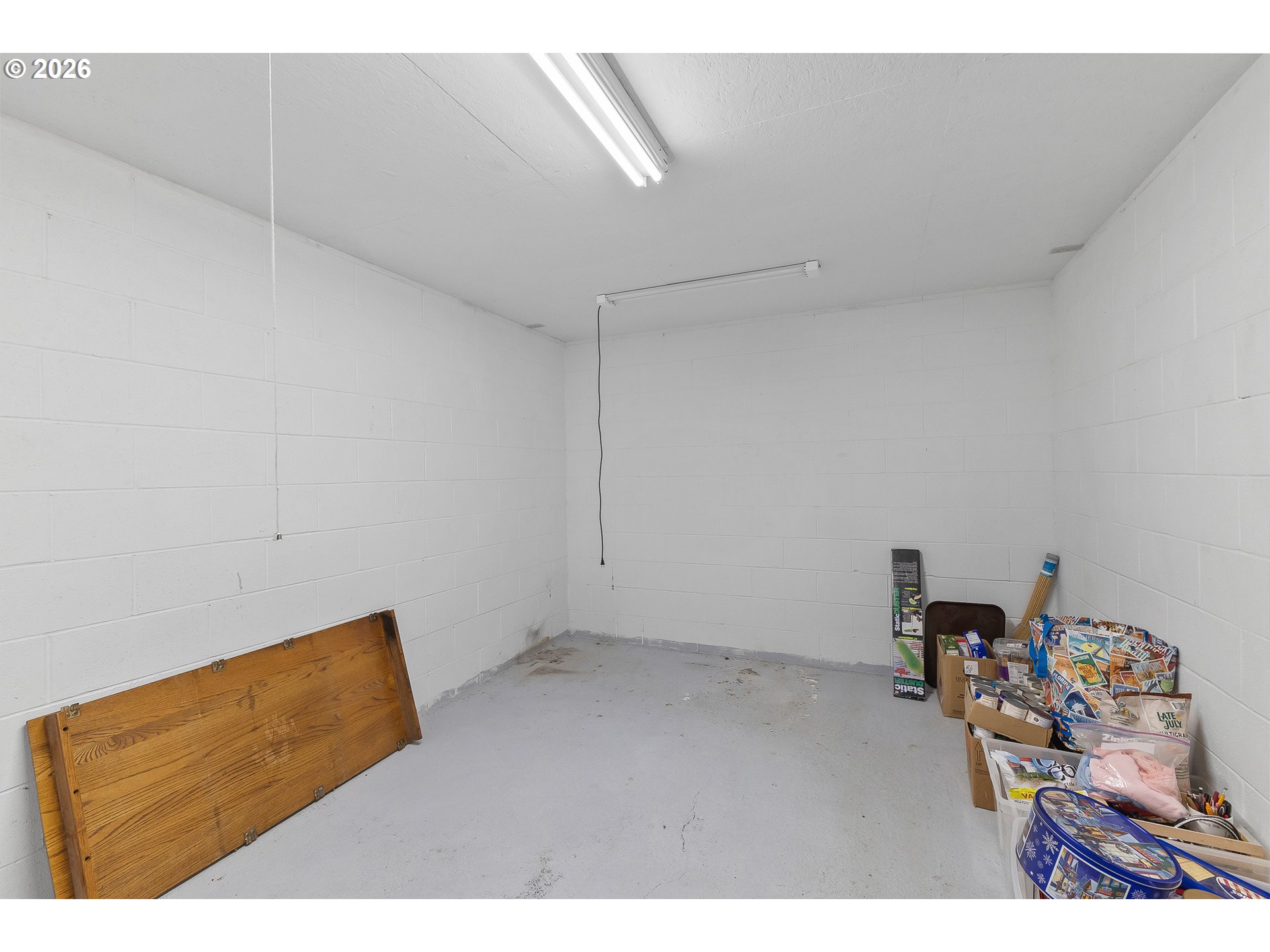 711 H Ave Property Photo 37