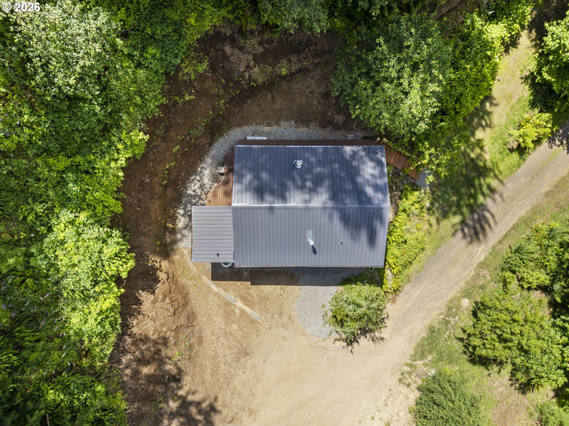 19005 Ne Buncombe Hollow Rd Property Photo 3
