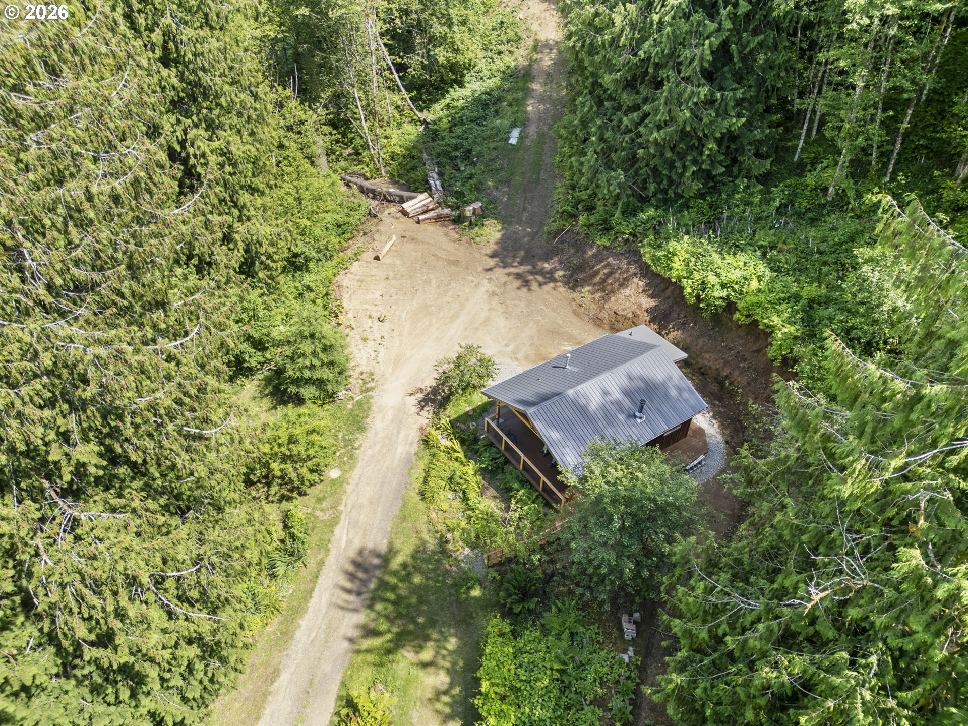 19005 Ne Buncombe Hollow Rd Property Photo 4