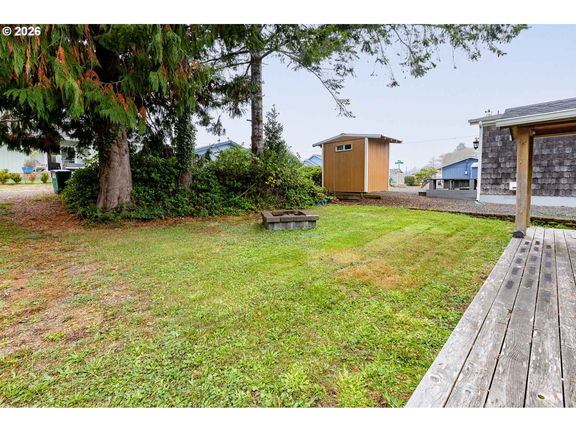 102 S Harbor St Property Photo 17