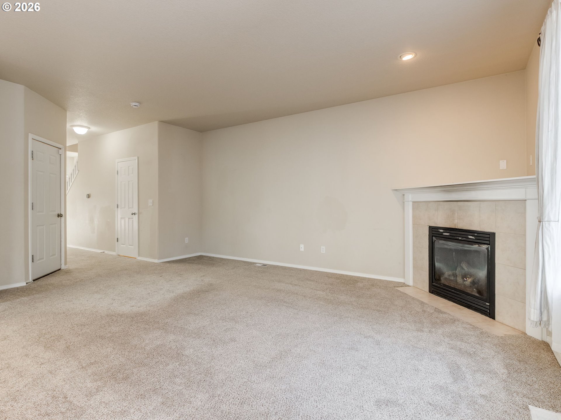 759 Se Camellia Ct Property Photo 9
