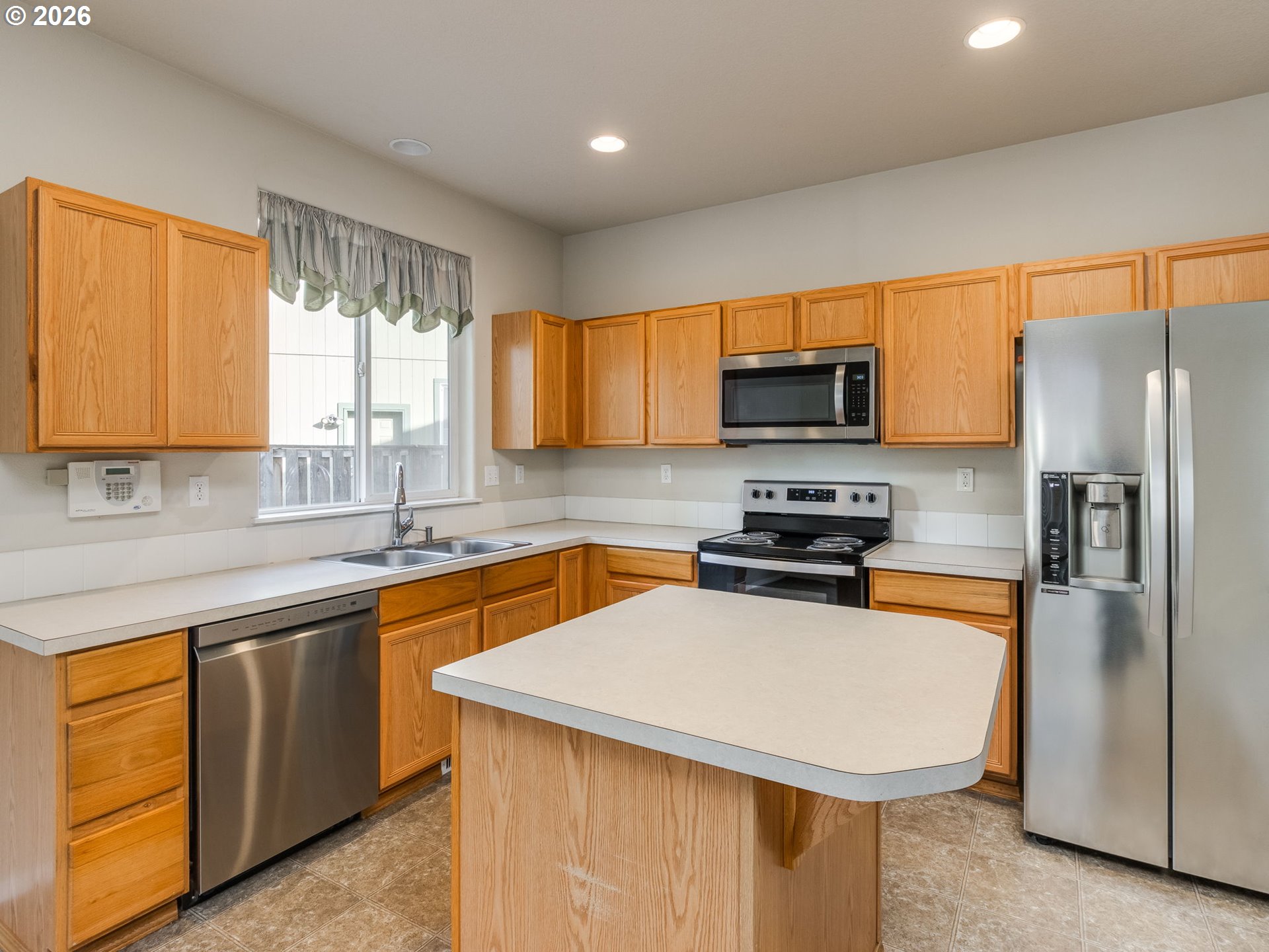 759 Se Camellia Ct Property Photo 14
