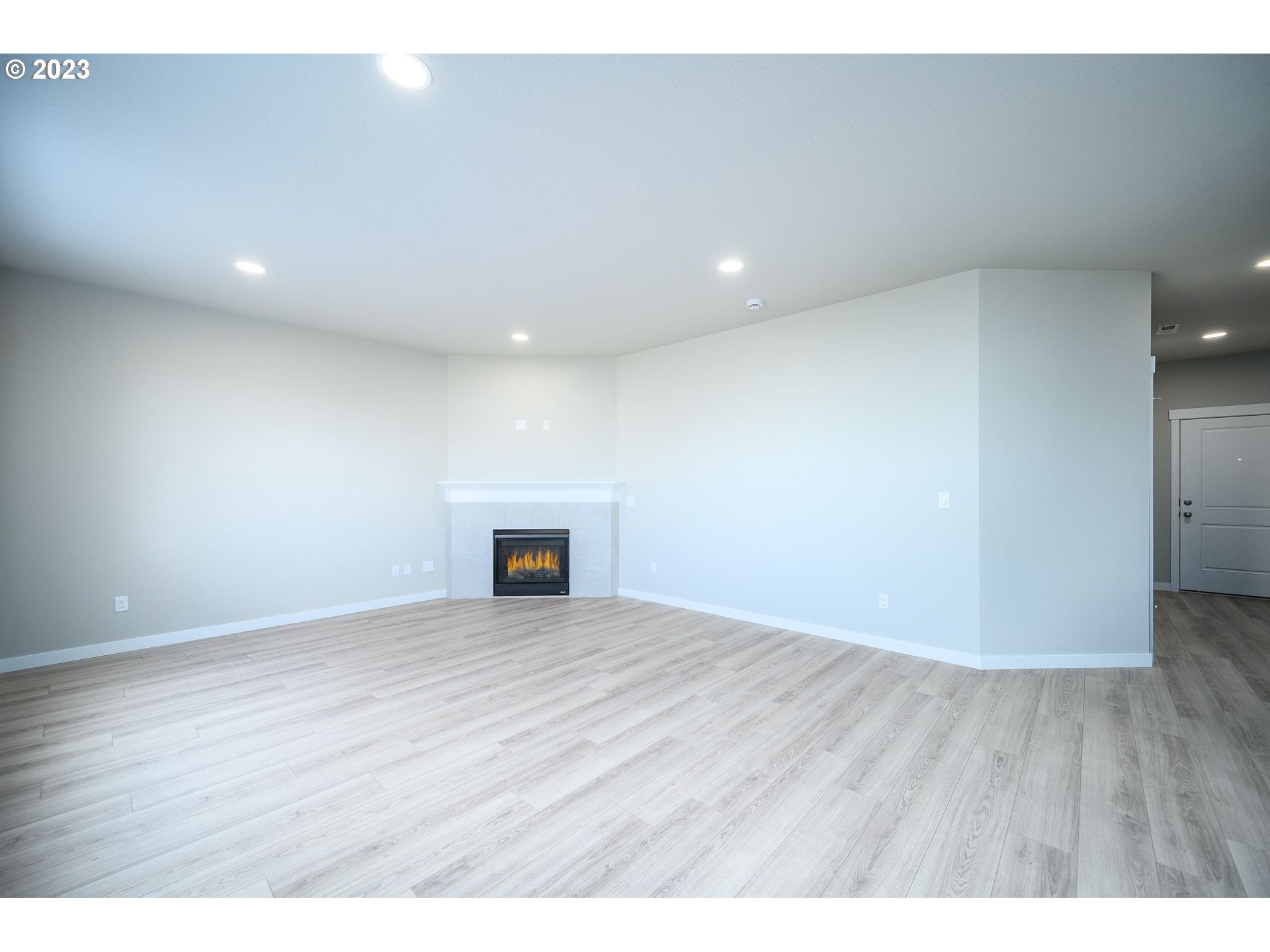 2773 S Ivy St 827 Property Photo 11