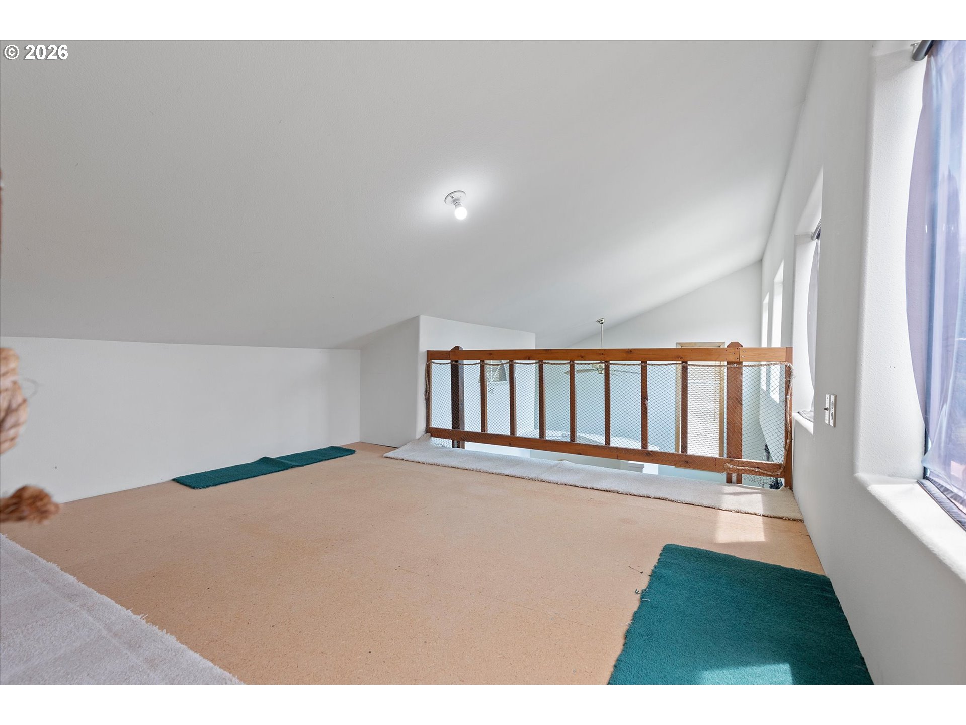 2180 Se Alsea Way Property Photo 29
