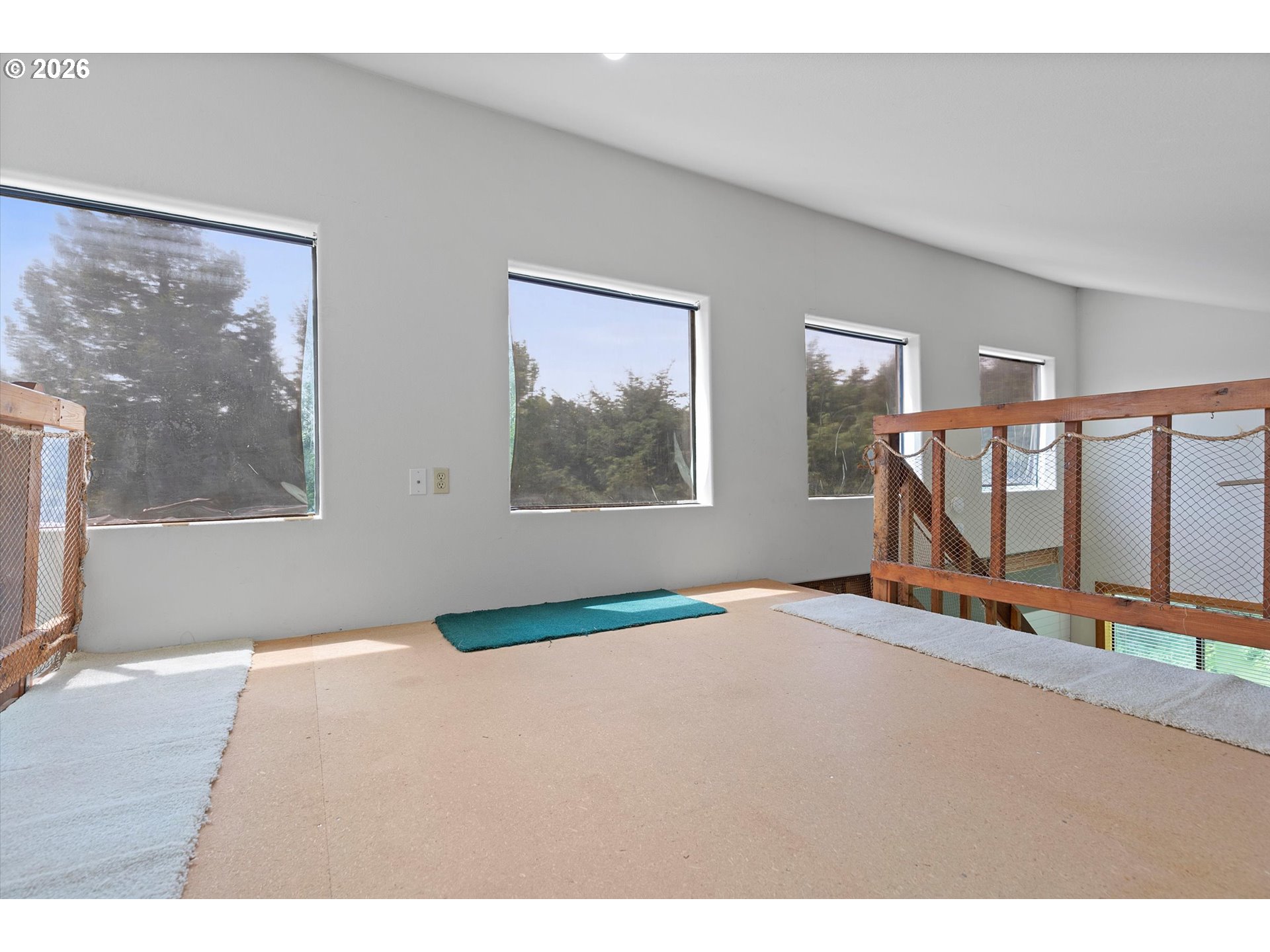 2180 Se Alsea Way Property Photo 30