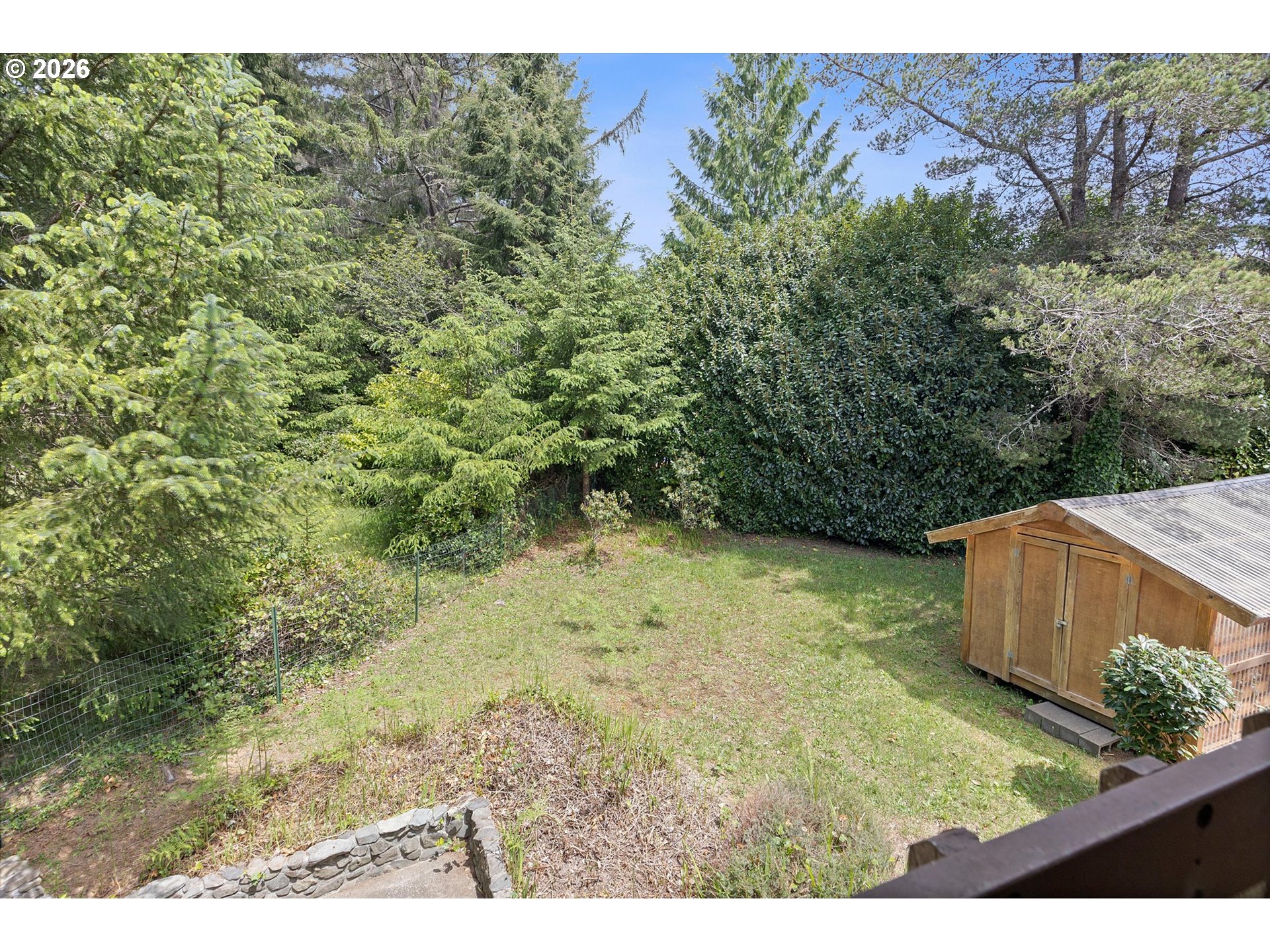 2180 Se Alsea Way Property Photo 32