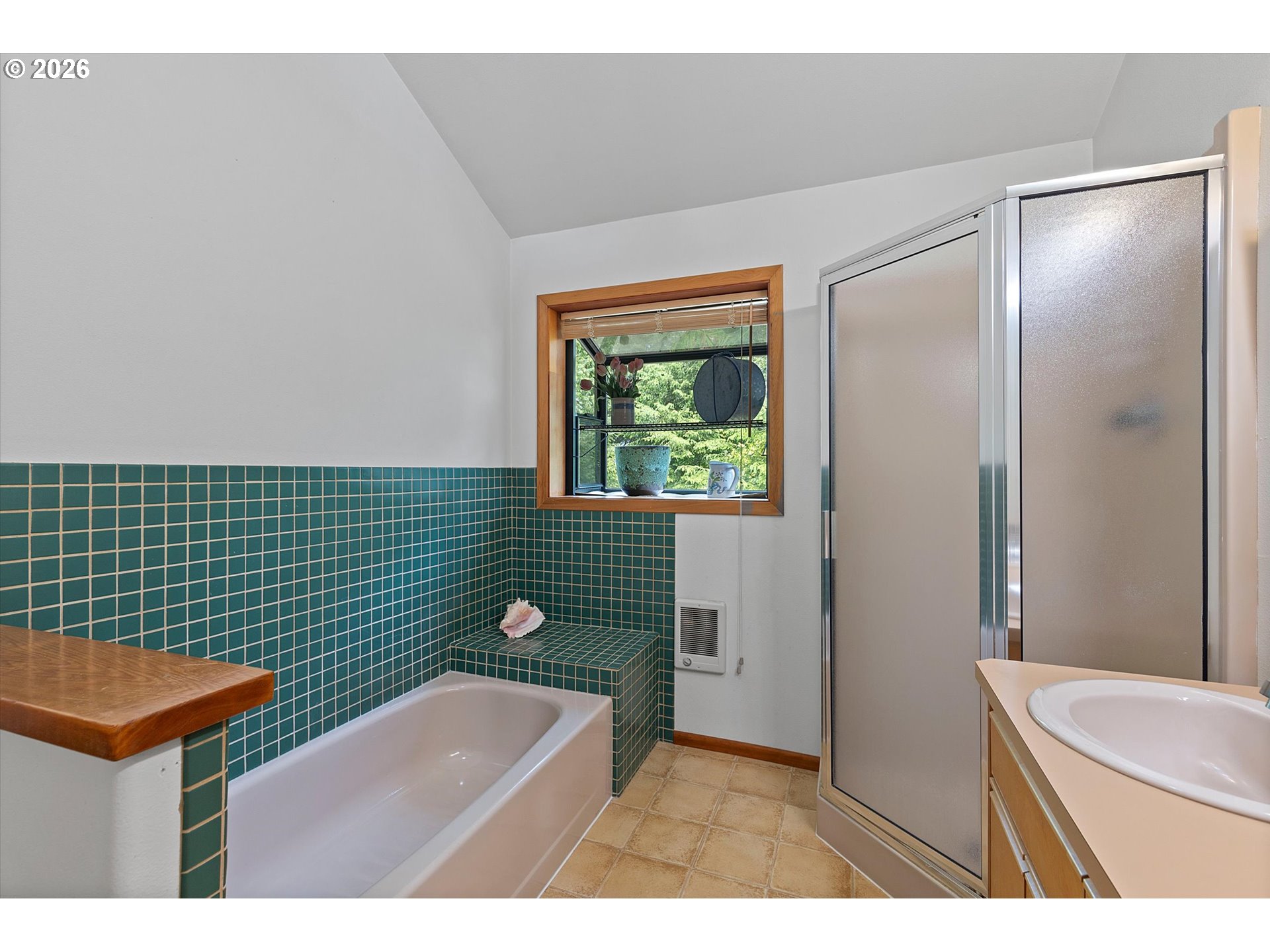 2180 Se Alsea Way Property Photo 34
