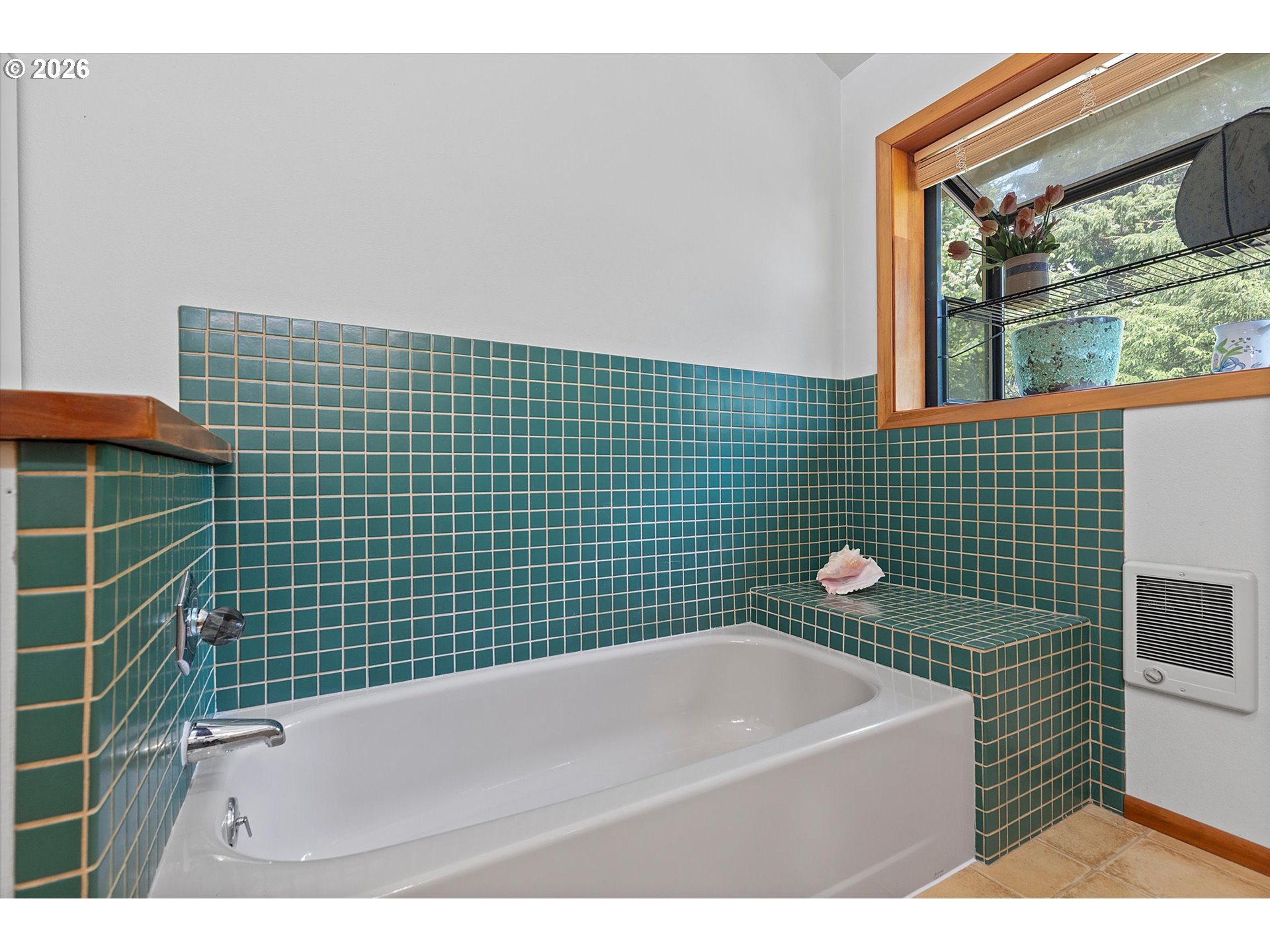 2180 Se Alsea Way Property Photo 35